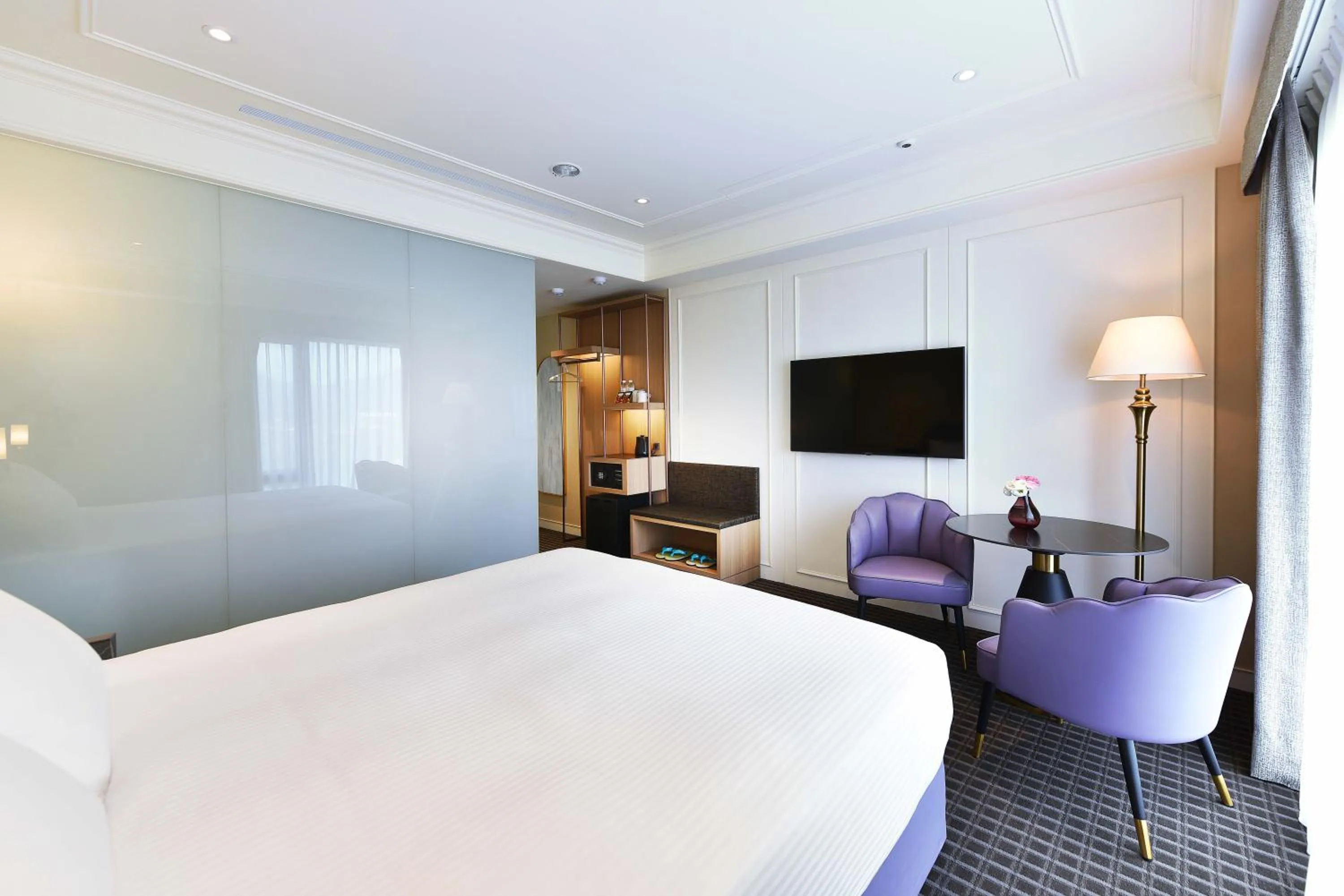 Bedroom, Bed in Fullon Poshtel - Shuili