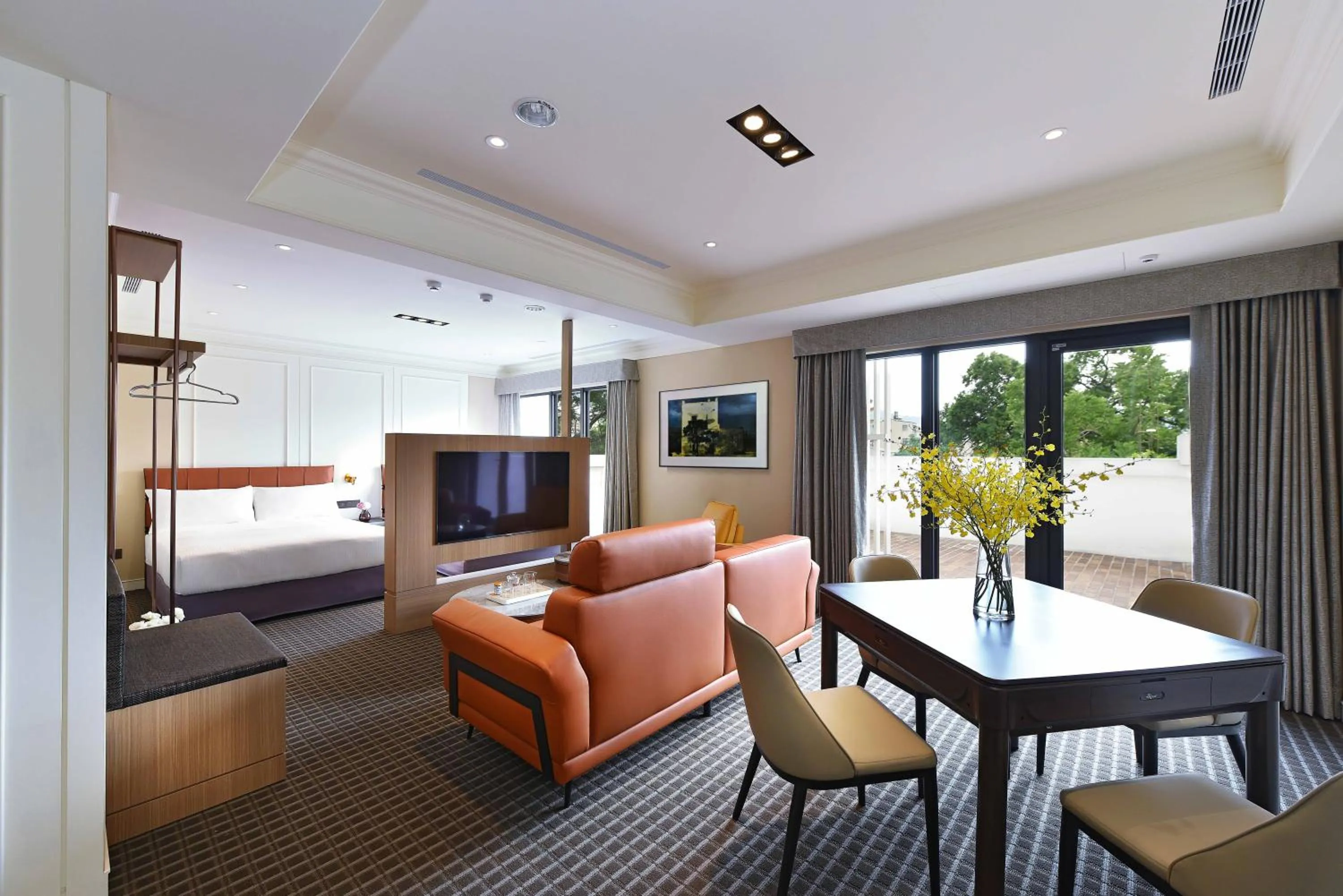 Living room, Bed in Fullon Poshtel - Shuili