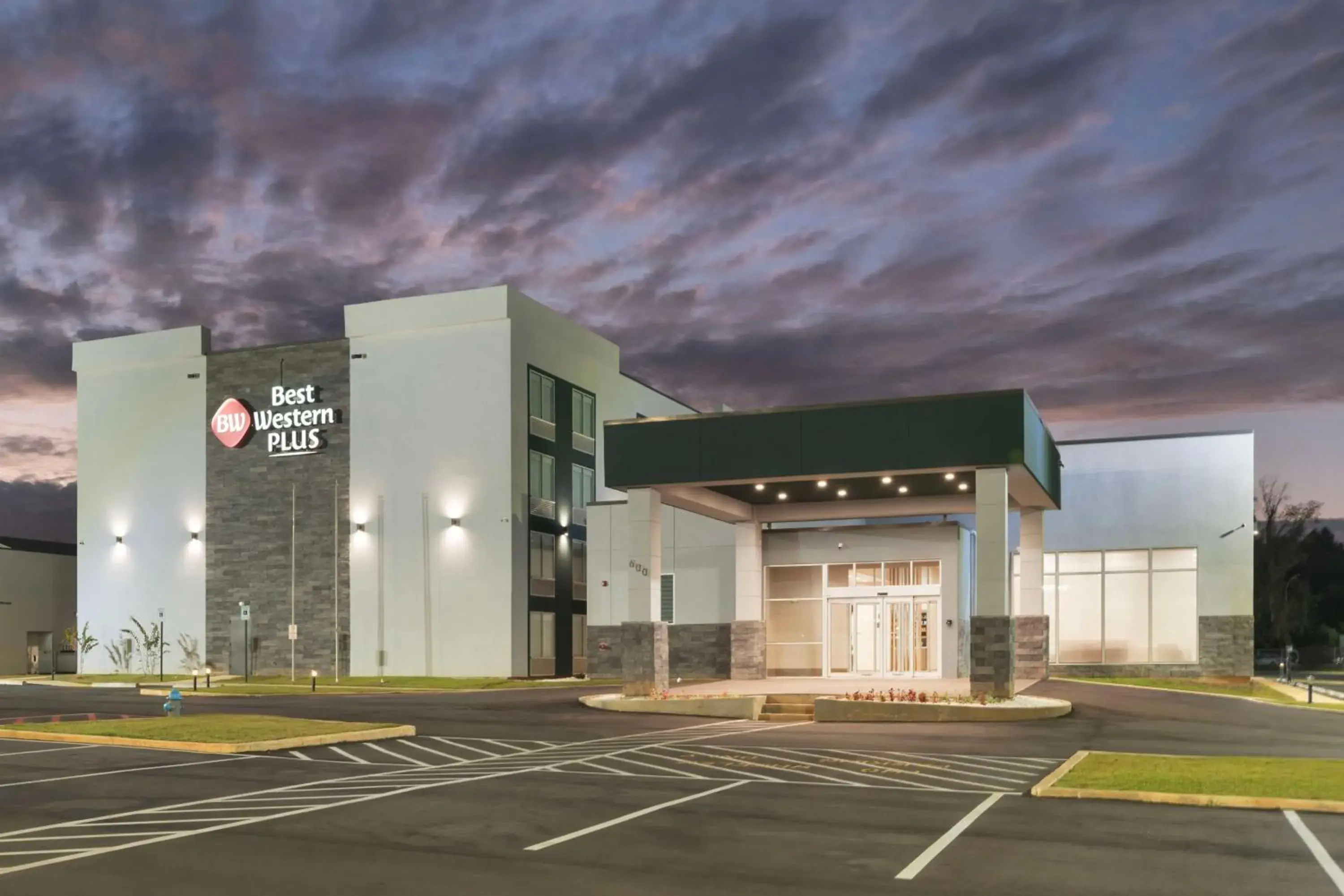 Best Western Plus Mobile Inn and Suites Best Western Plus Mobile Inn and Suites