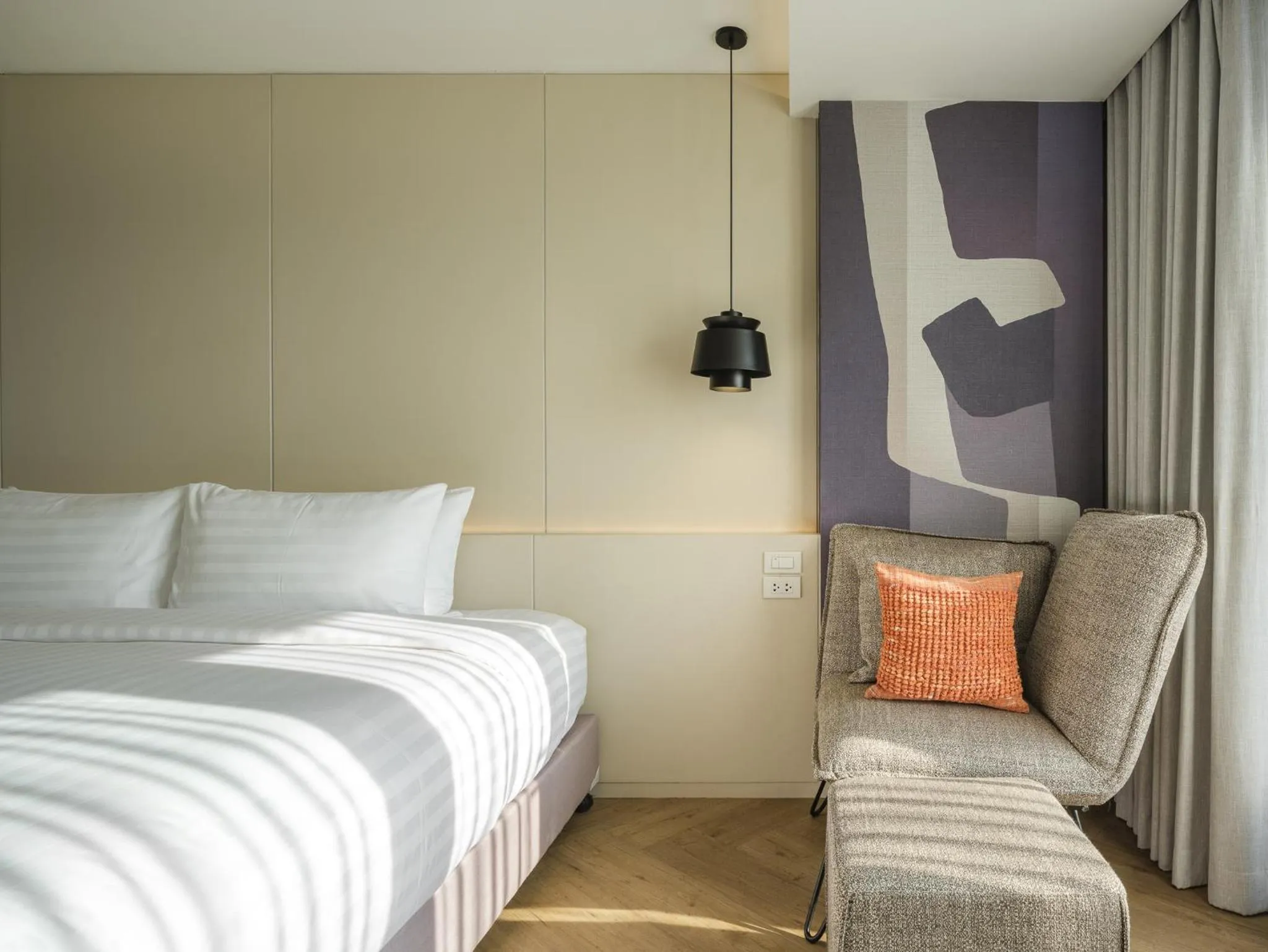 Bed in Stay Plus Hotel Bangkok