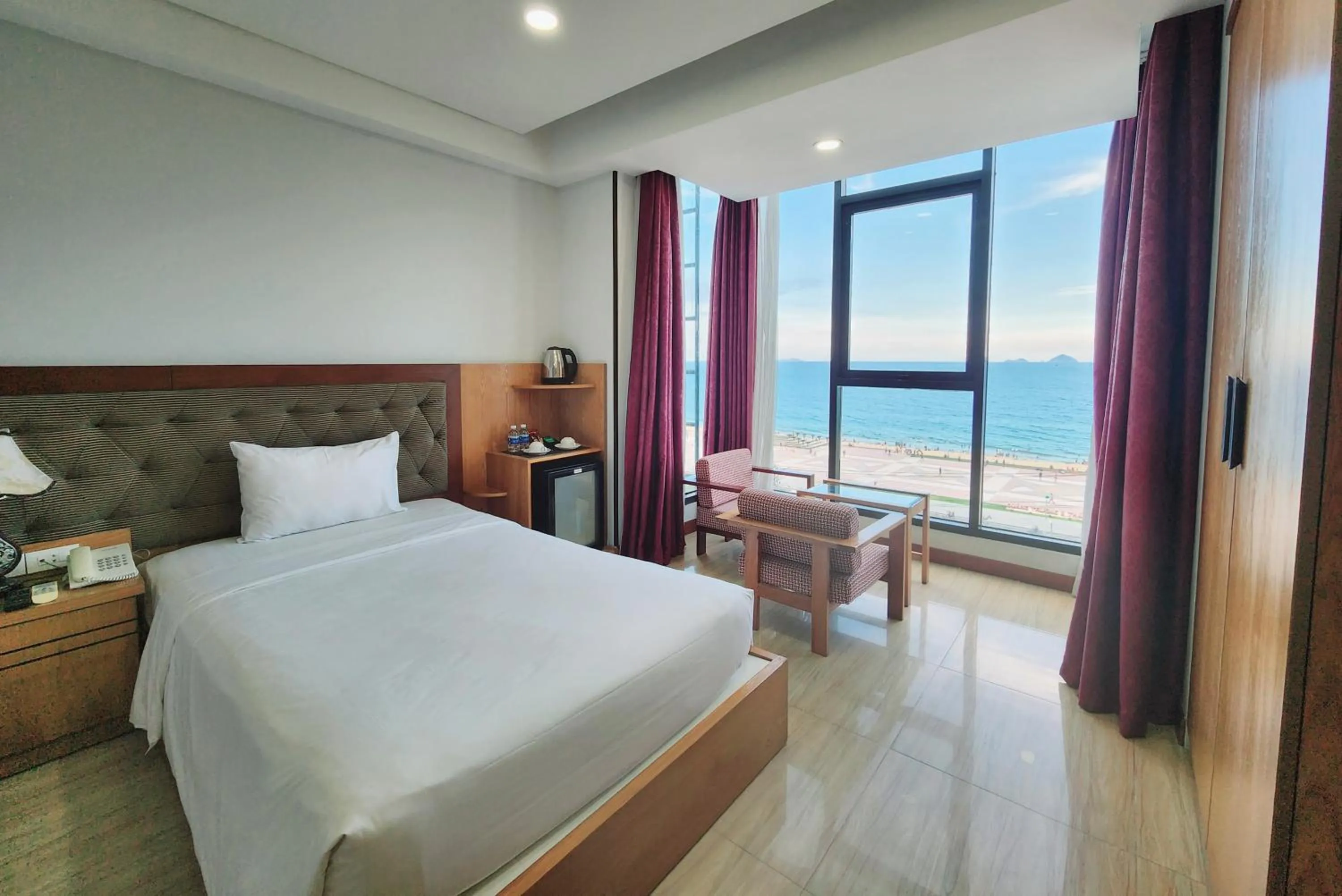 Bed in Happy Light Central Nha Trang
