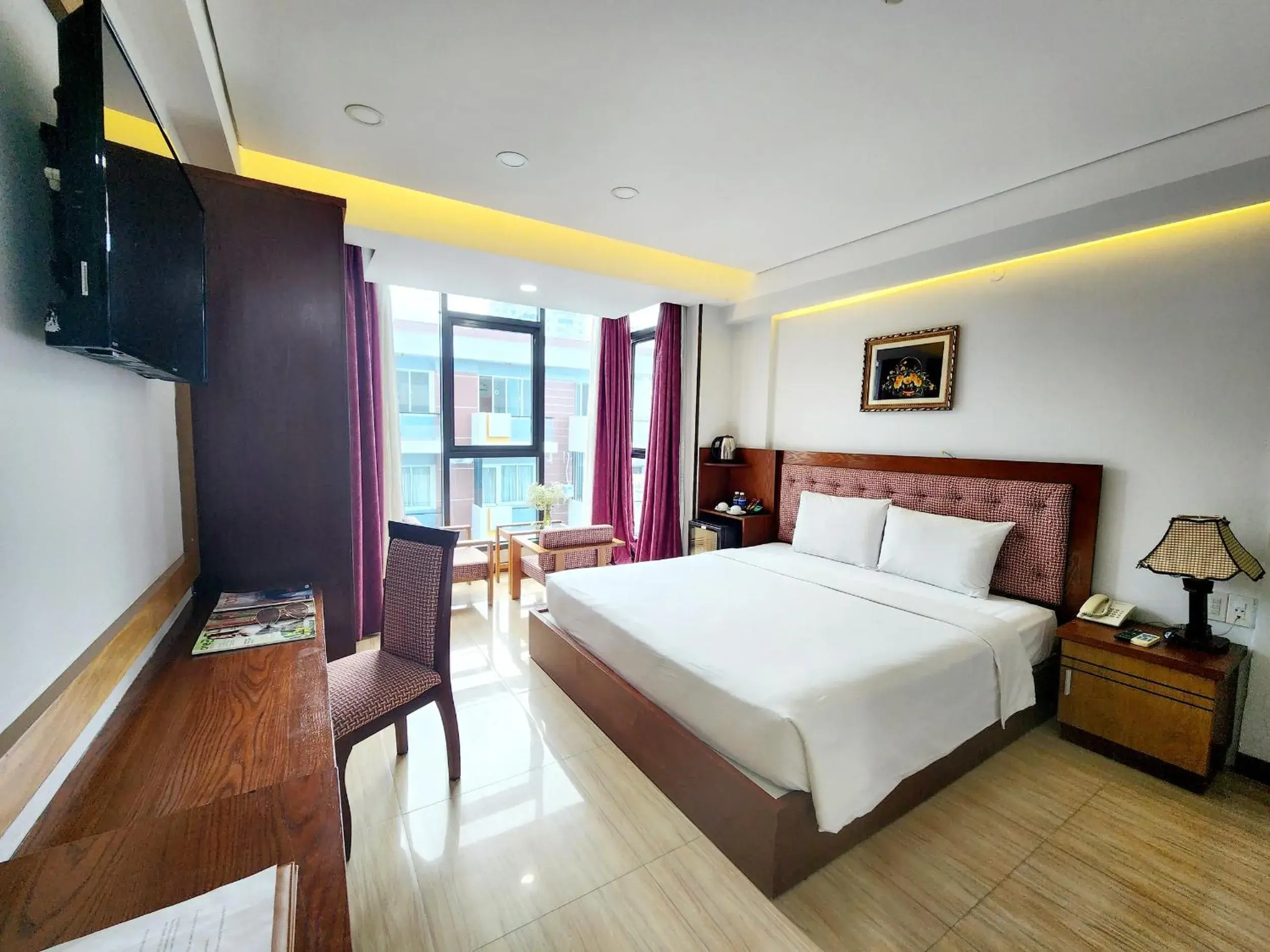 Deluxe Double or Twin Room with City View in Happy Light Central Nha Trang Deluxe Double or Twin Room with City View in Happy Light Central Nha Trang