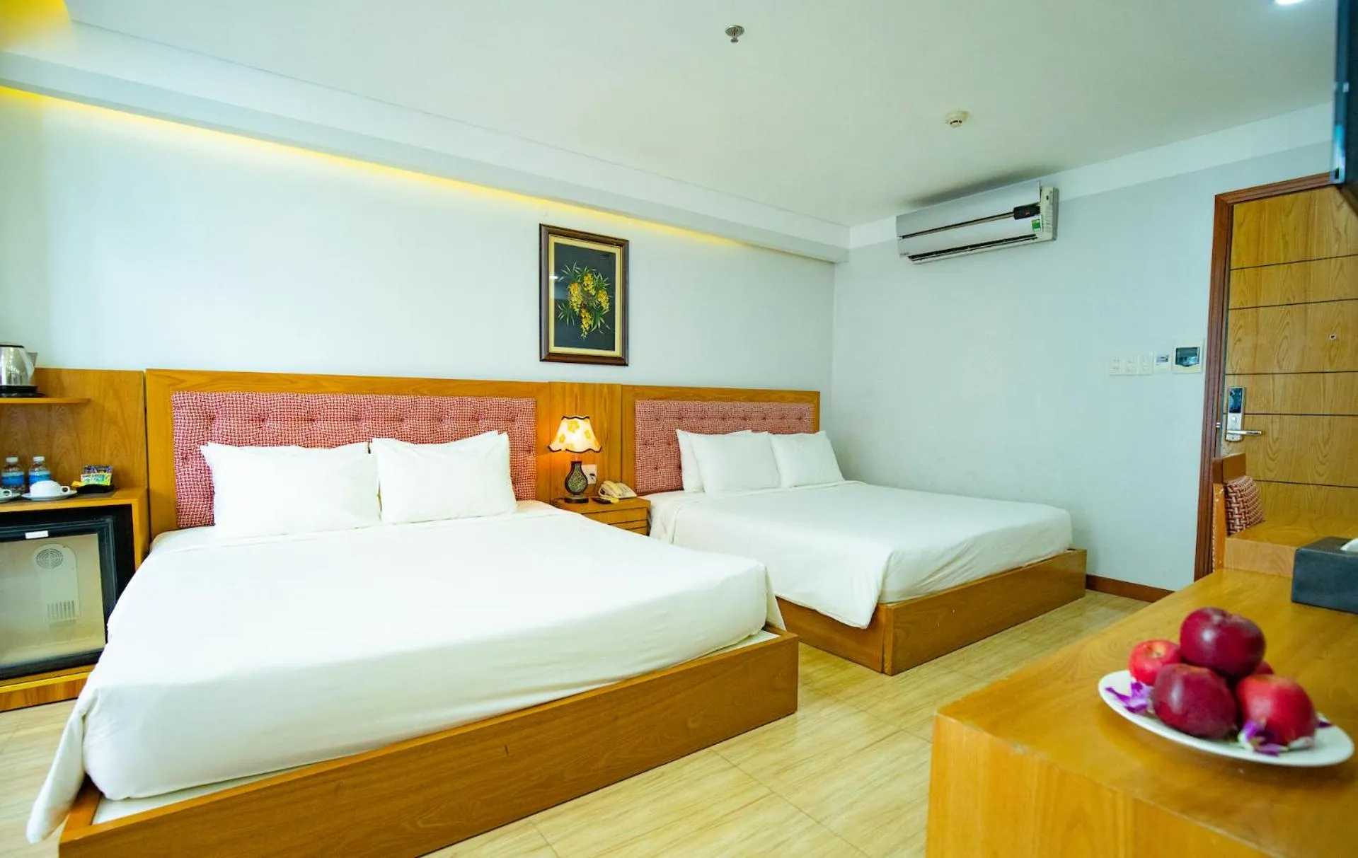 Bedroom, Bed in Happy Light Central Nha Trang
