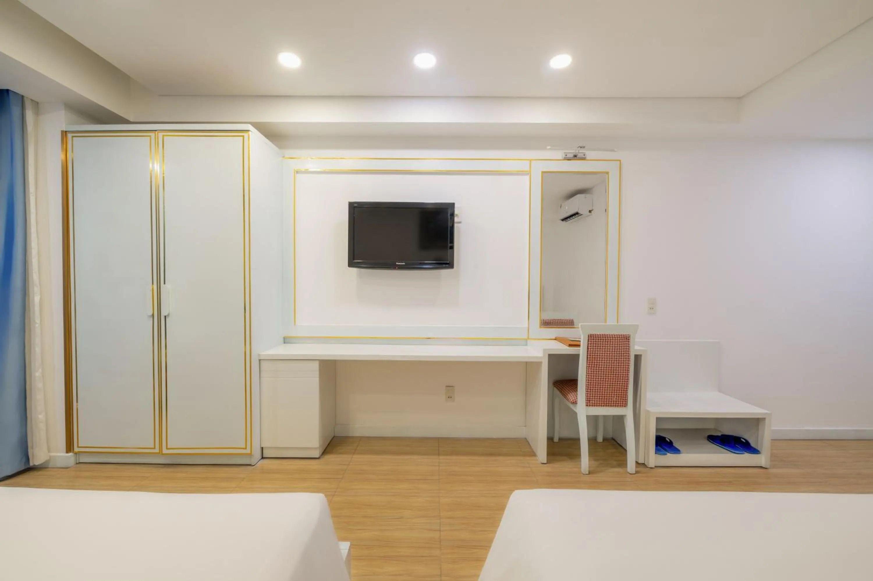 Bedroom, Bed in Happy Light Central Nha Trang