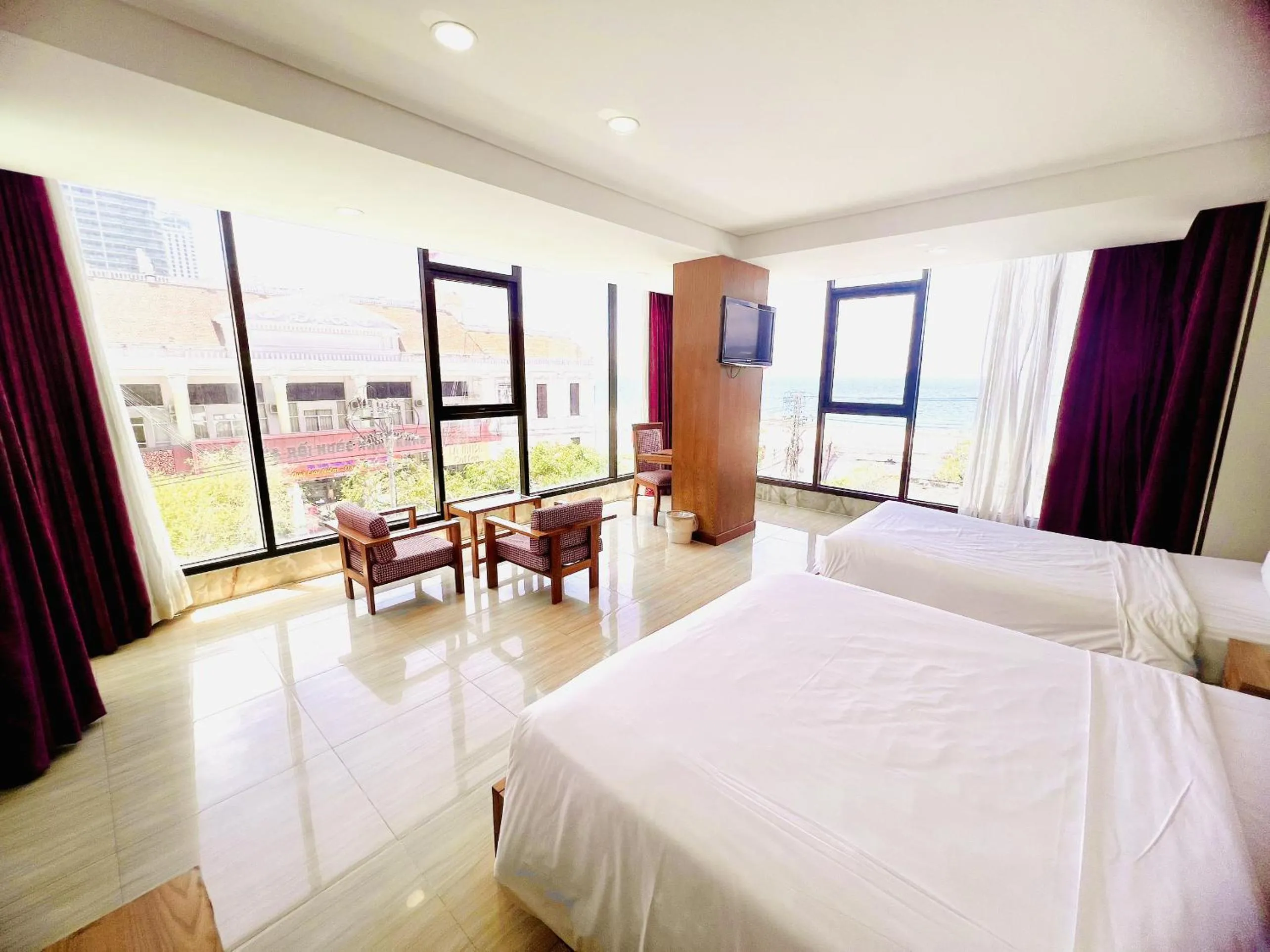 Bed in Happy Light Central Nha Trang