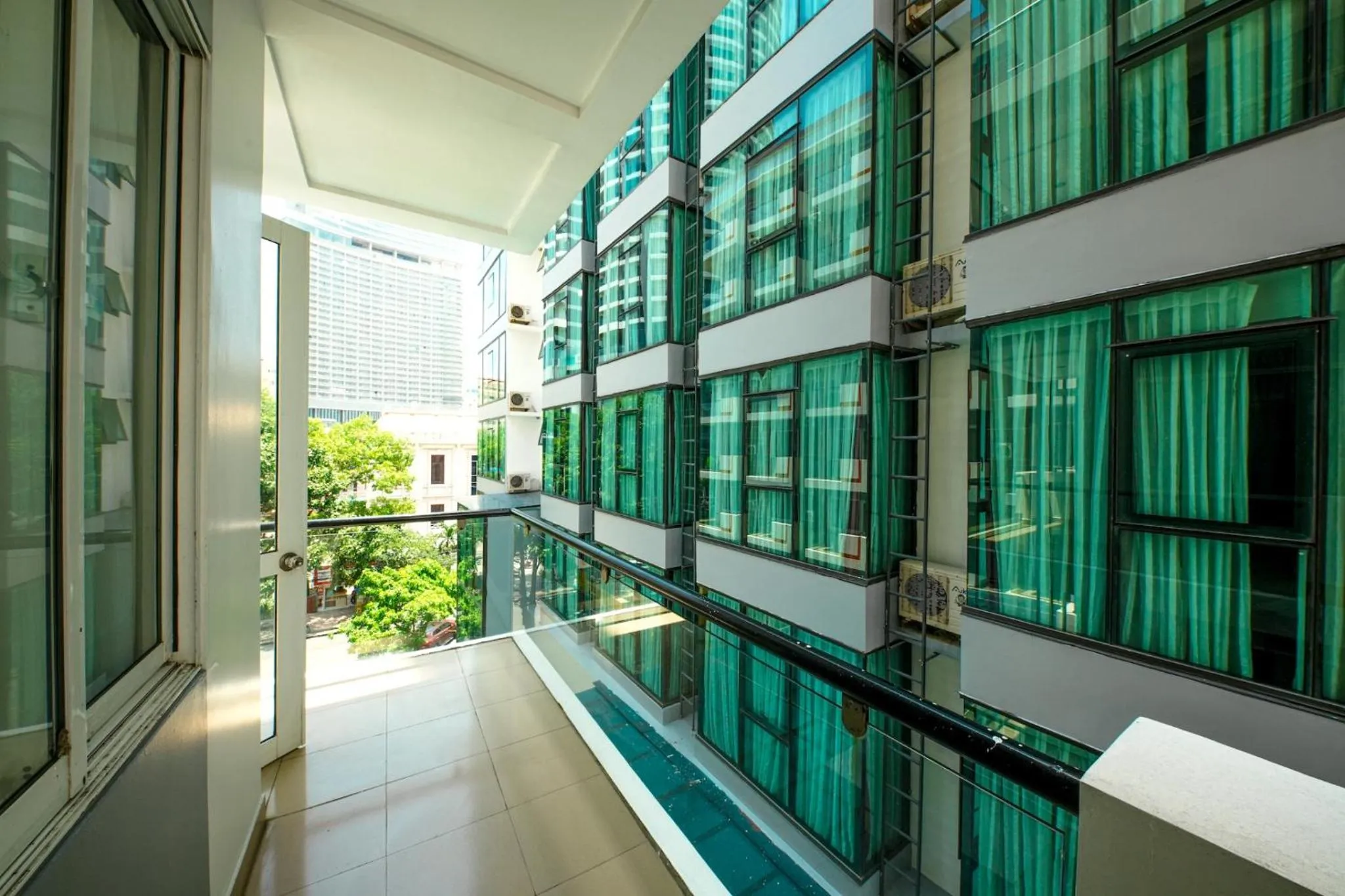 Patio in Happy Light Central Nha Trang