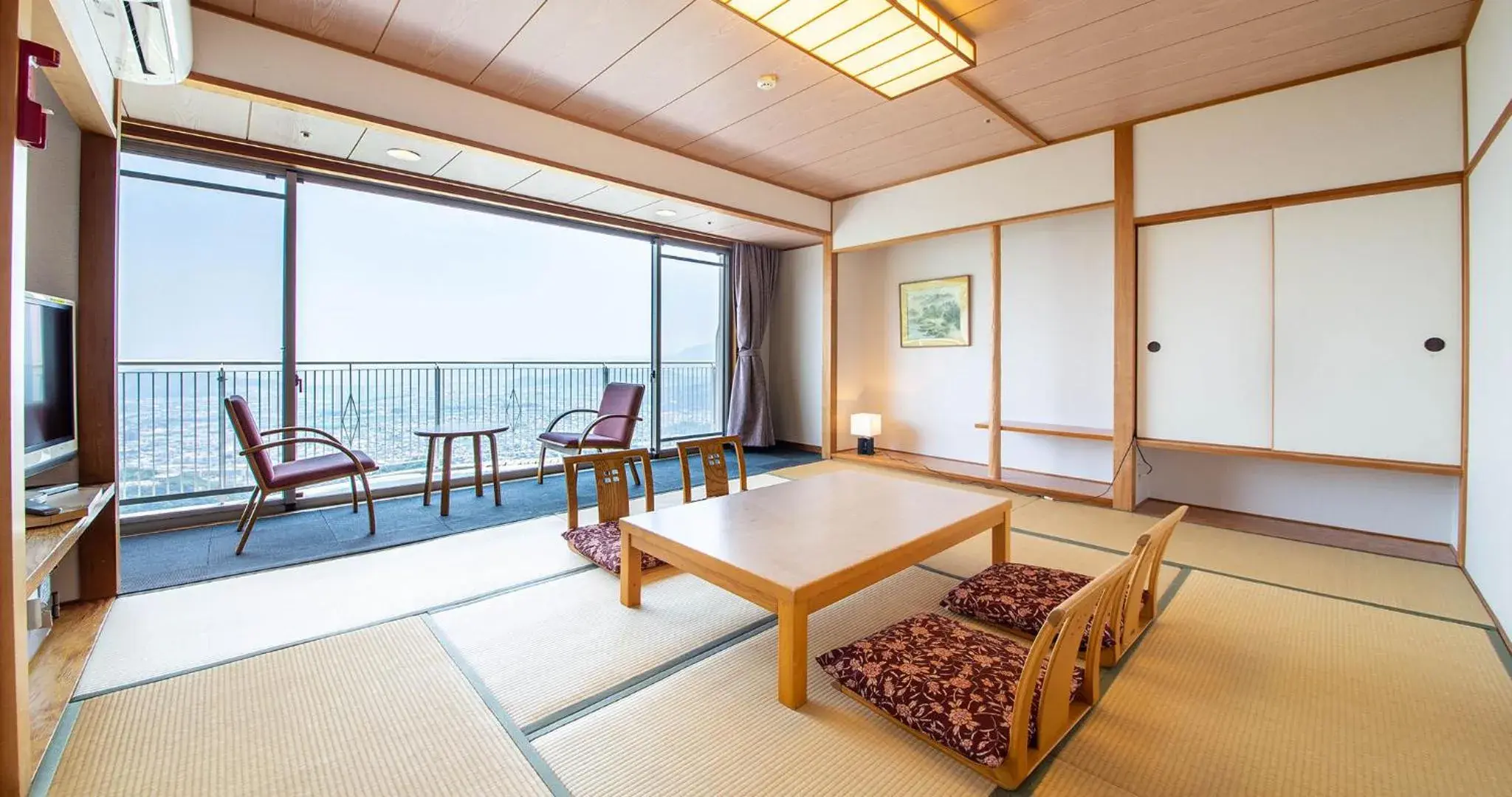 Family Room in Bizan Kaigetsu Family Room in Bizan Kaigetsu