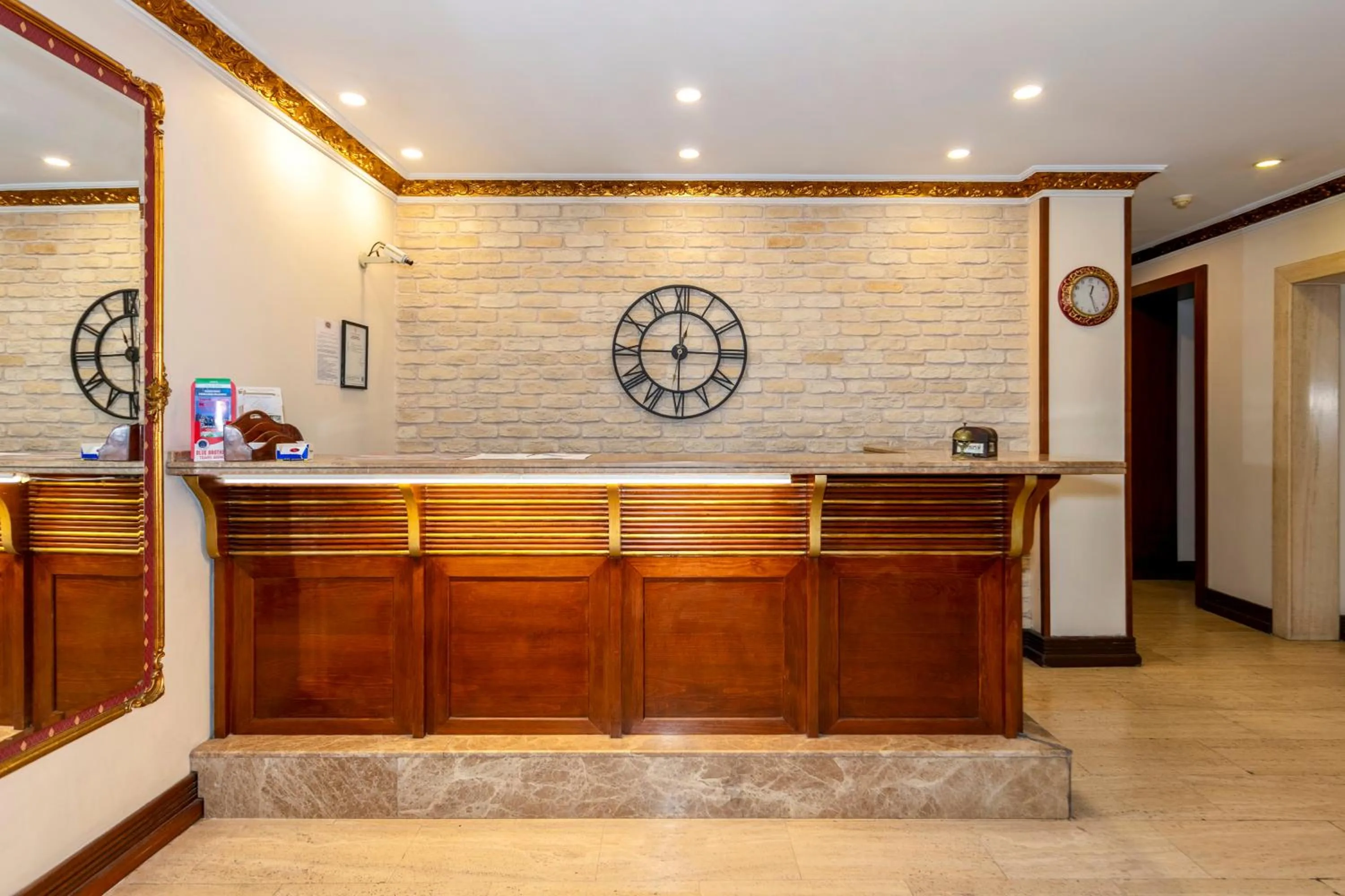 Kitchen or kitchenette in Nil Hotel İstanbul City Center