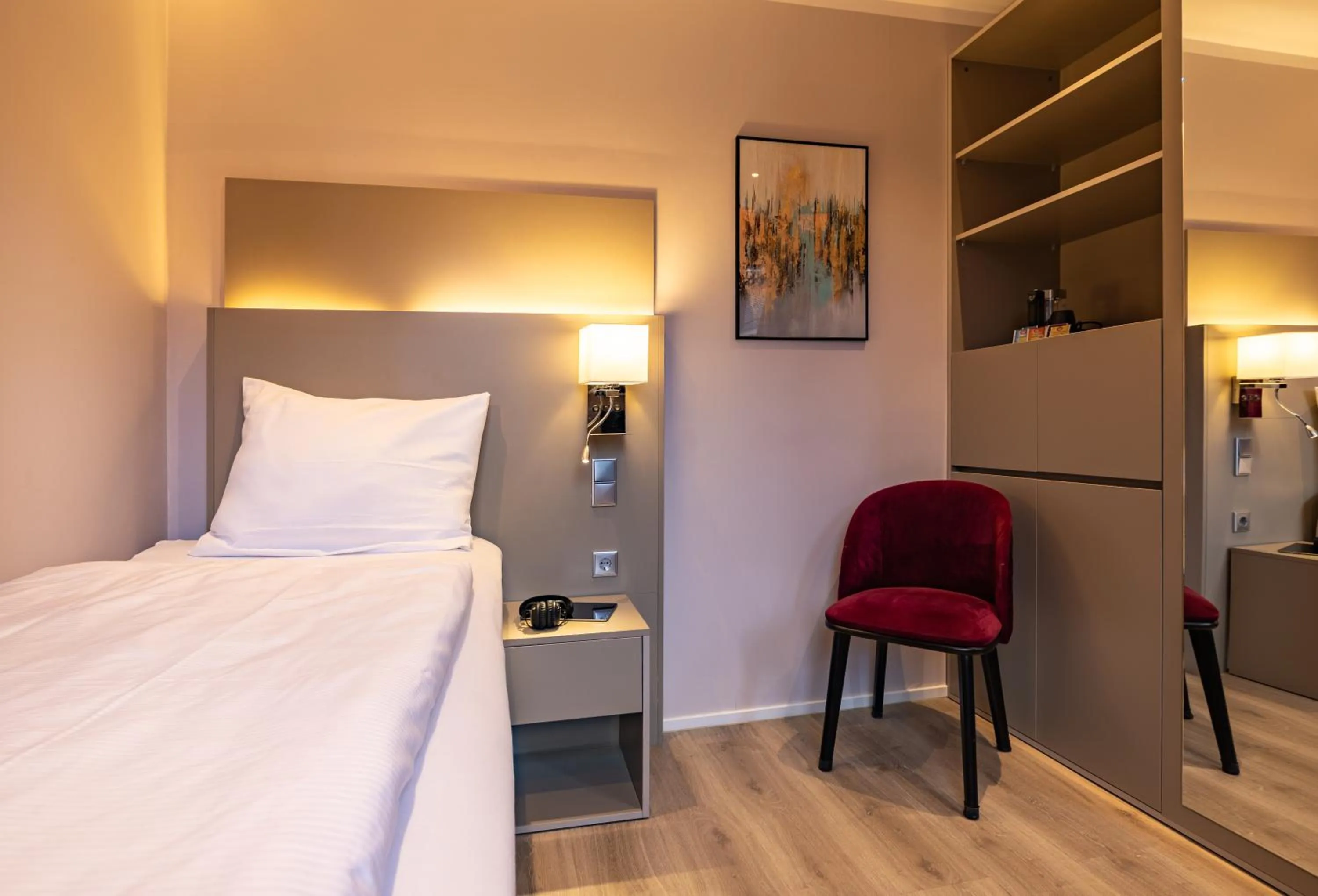 Bed in MEA HOTEL TRIER