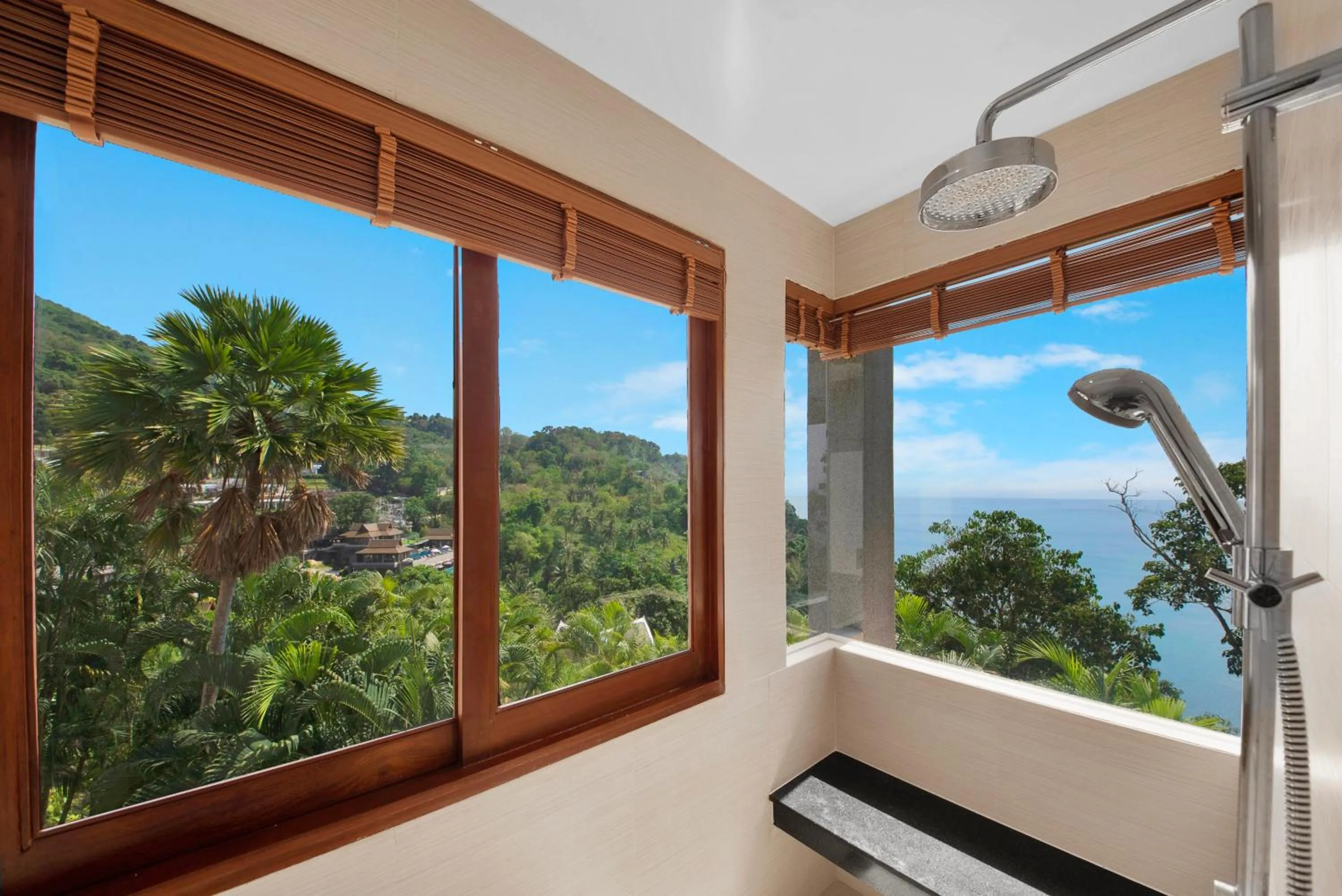 Bathroom in Villa Varya