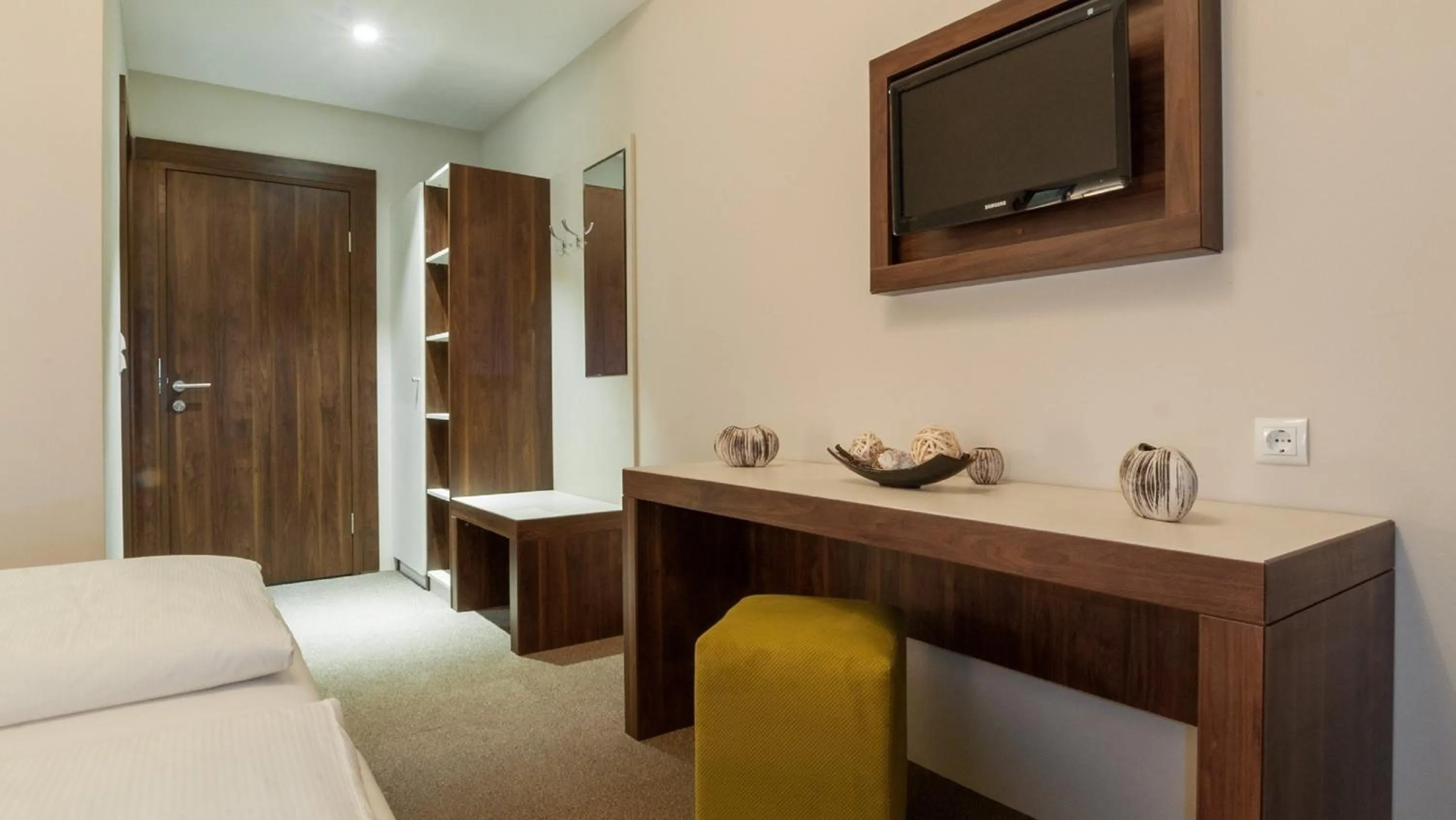 Decorative detail, Bed in Hotel Nordhausen