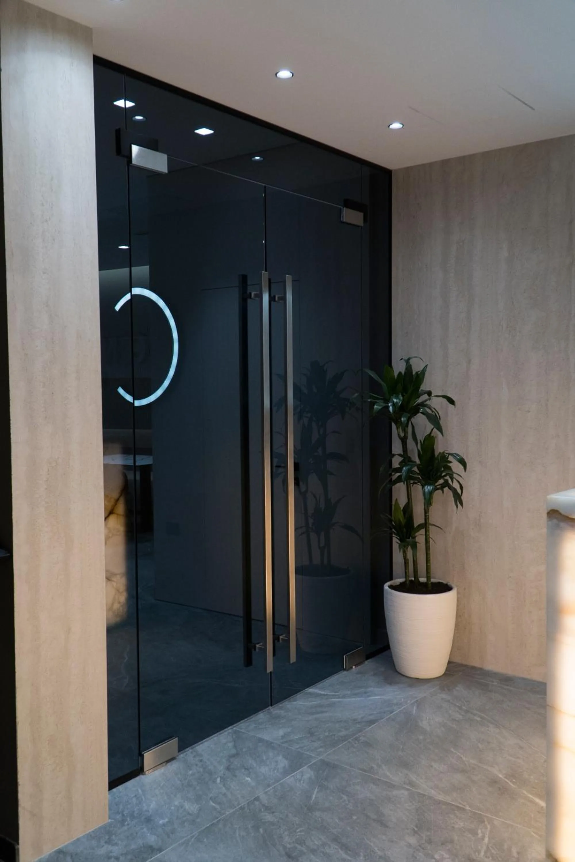 Facade/entrance in Center Hotel