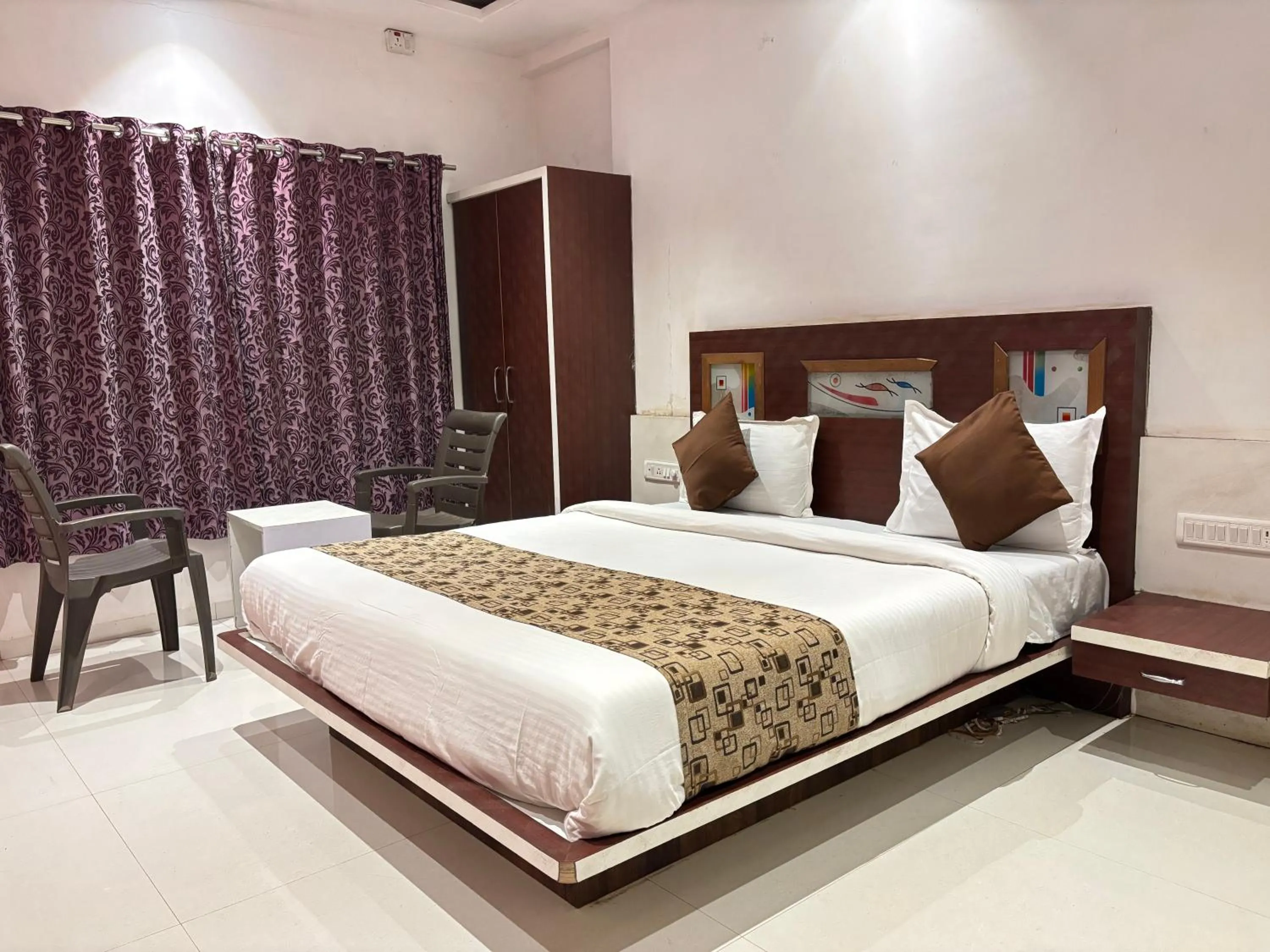 Bed in Veggies Residency