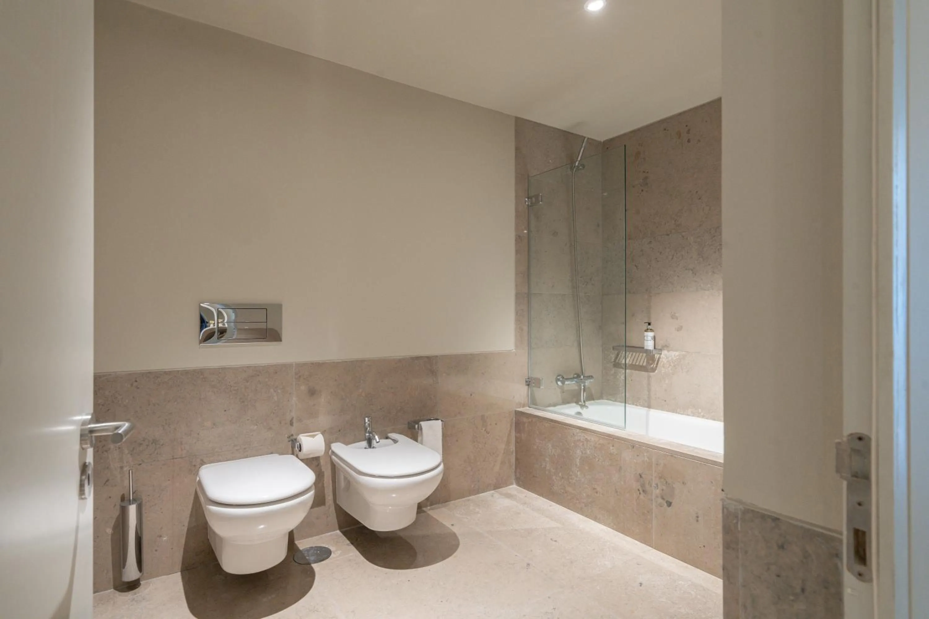 Bathroom in Aqualuz Troia Mar by The Editory