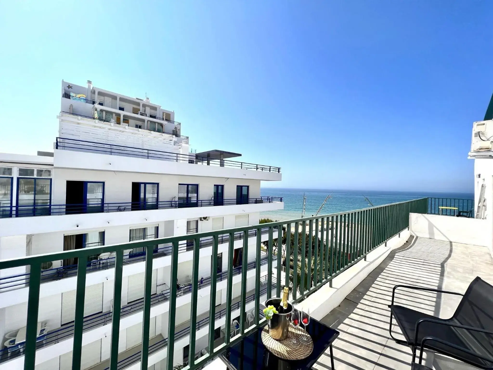 Quarteira Ocean Breeze 1 With Pool by Homing Quarteira Ocean Breeze 1 With Pool by Homing