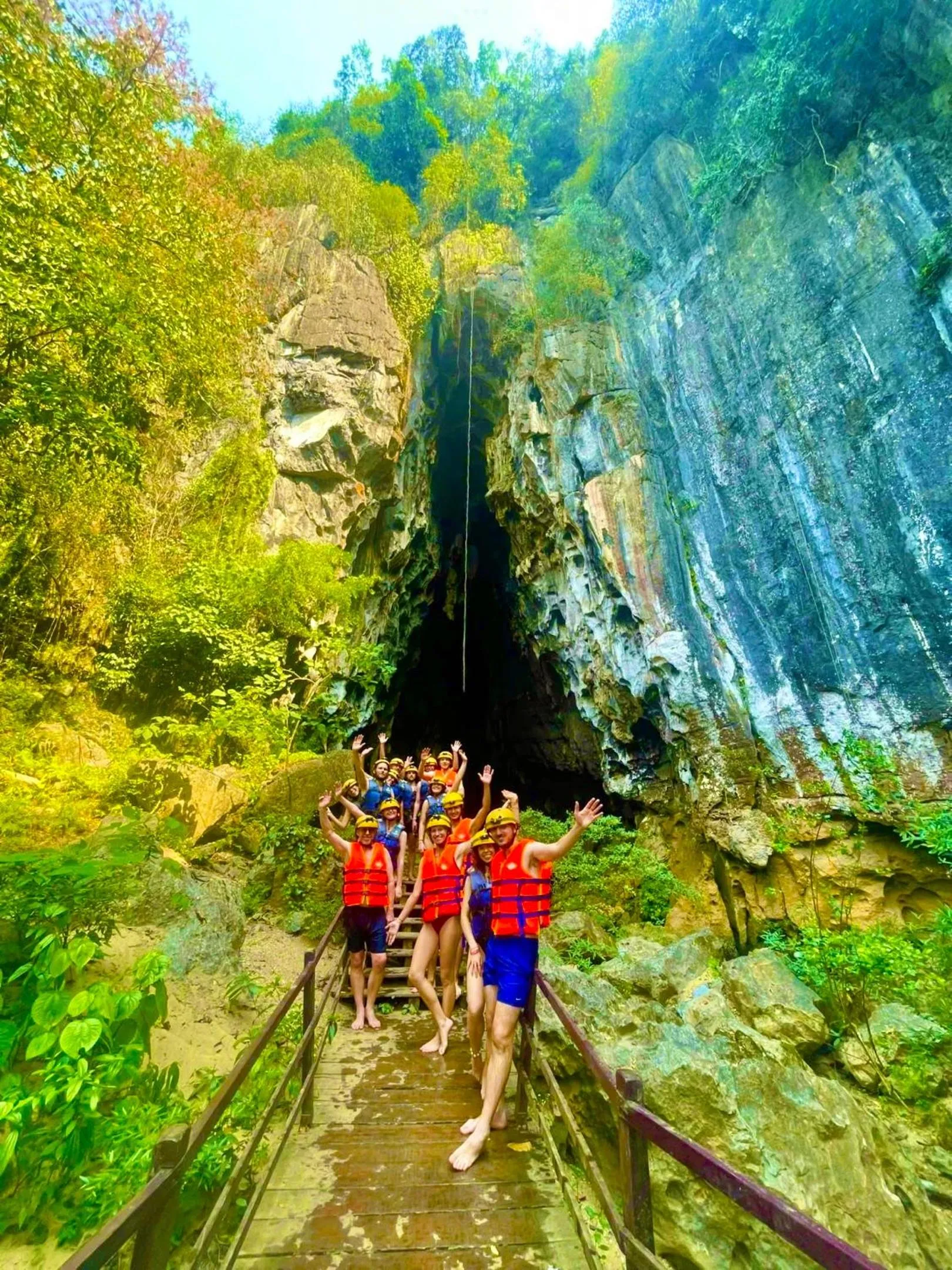 YoLo Pool Bar Villas & Garden Restaurant