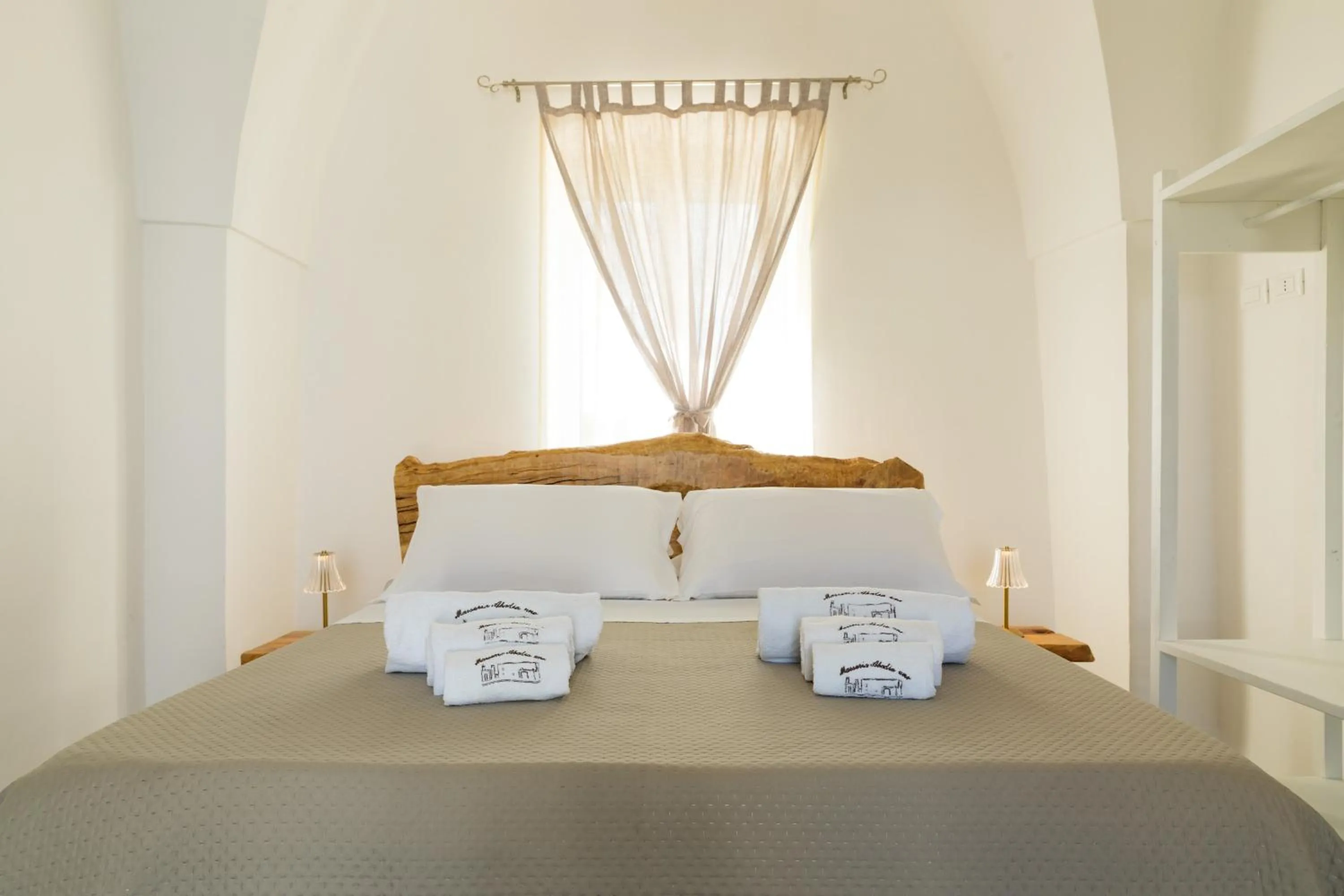 Bedroom, Bed in Masseria Abadia Uno