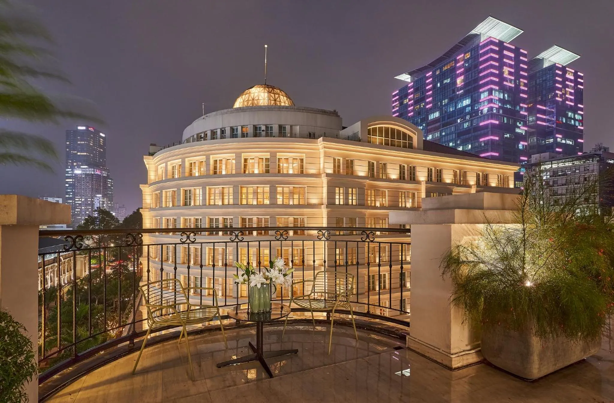 Night in Signature by M Village Hai Bà Trưng