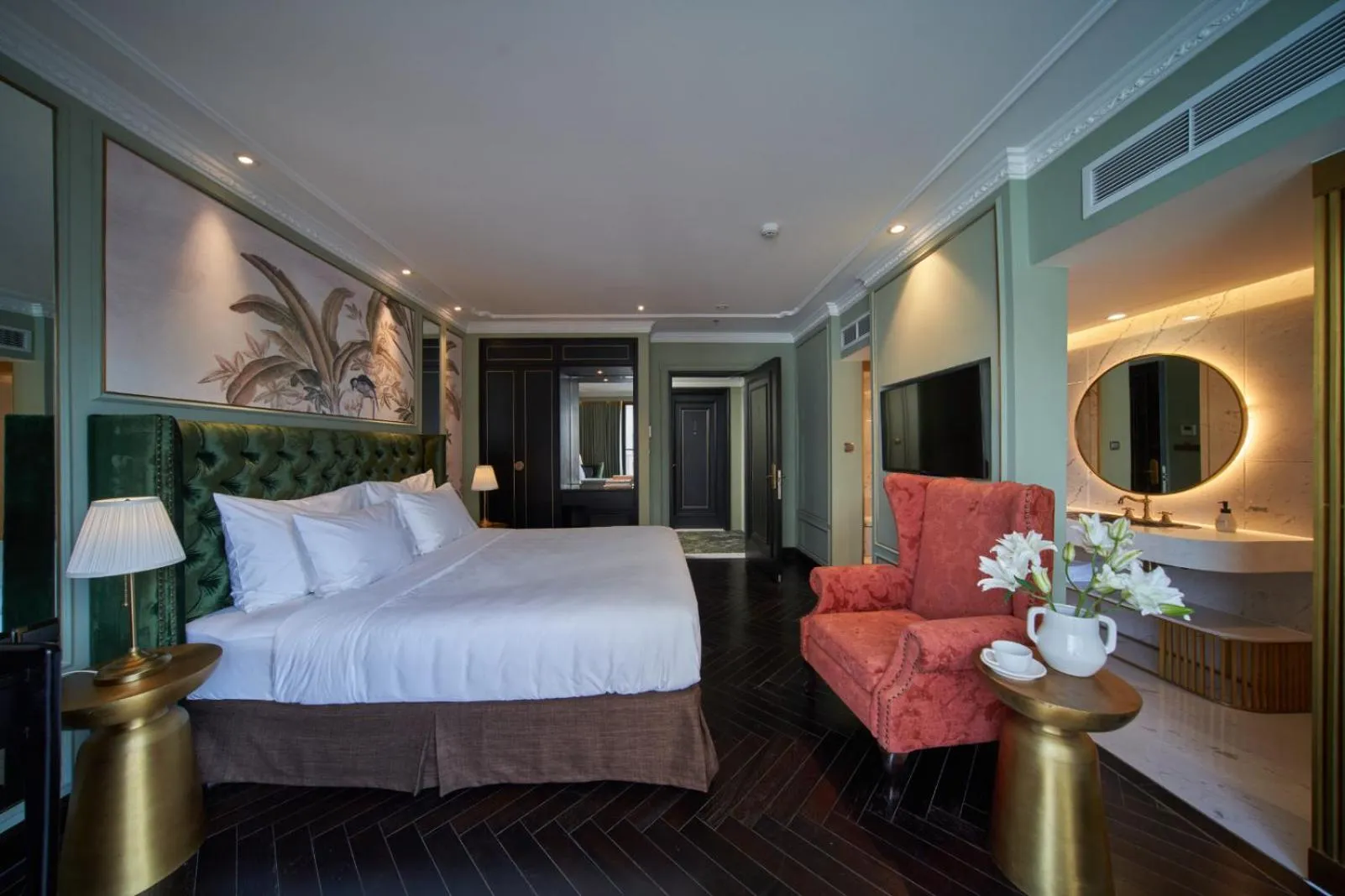 Bed in Signature by M Village Hai Bà Trưng