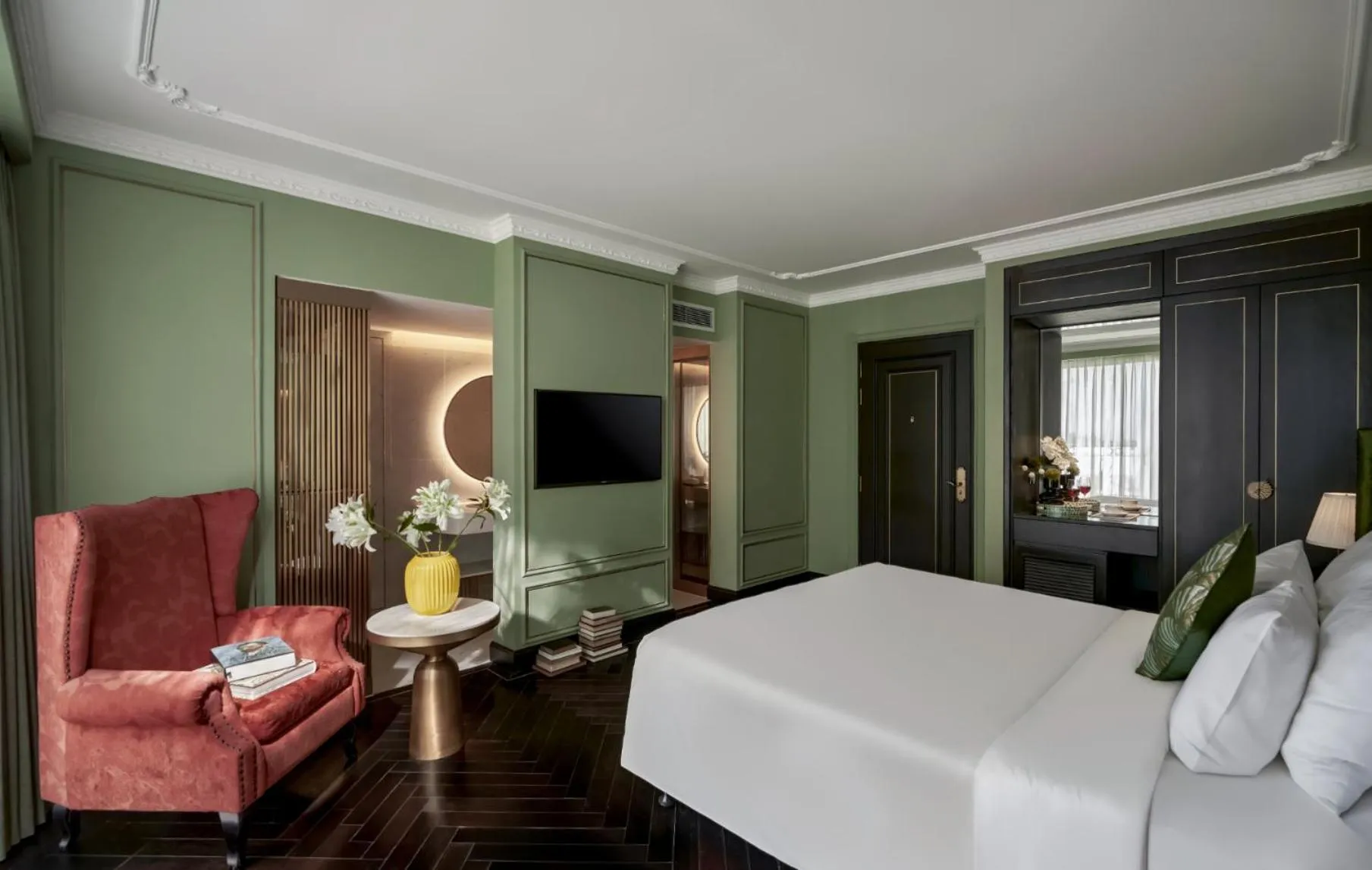 Evening entertainment, Bed in Signature by M Village Hai Bà Trưng