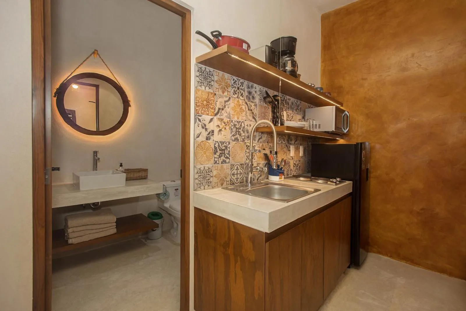 Kitchen or kitchenette in Wayuum Suites Cozumel Oasis in Paradise