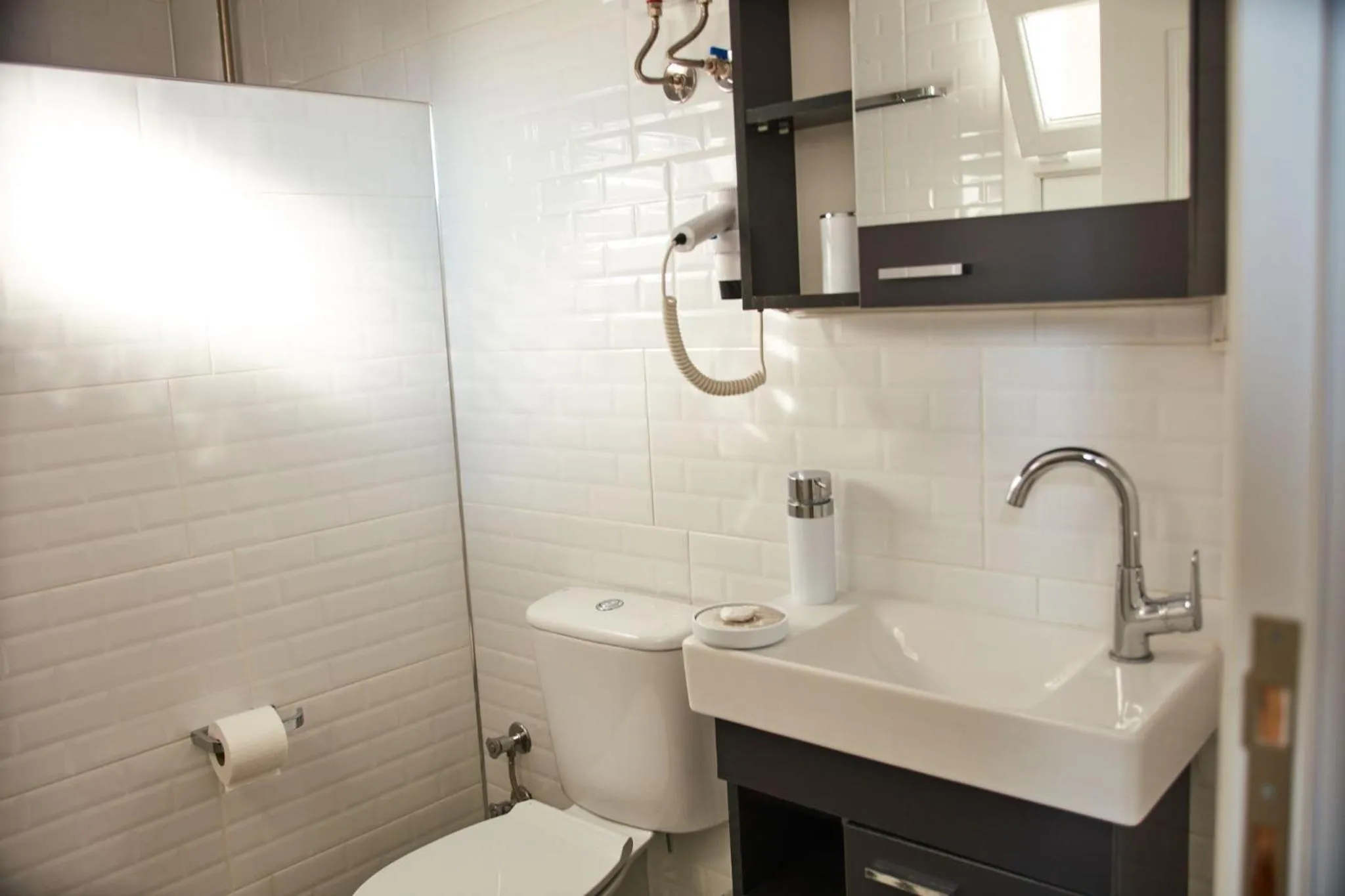 Shower in İlçayto Rooms