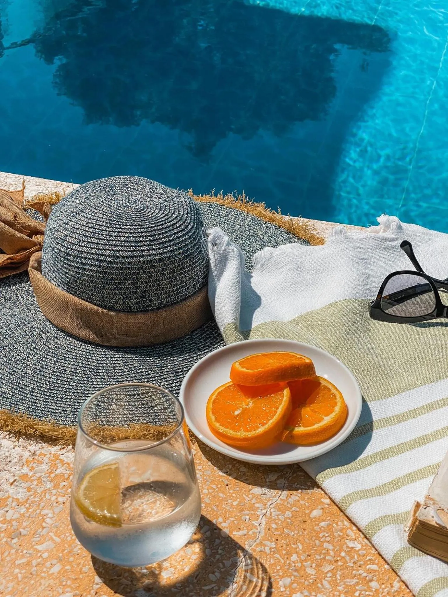 Swimming pool in İlçayto Rooms