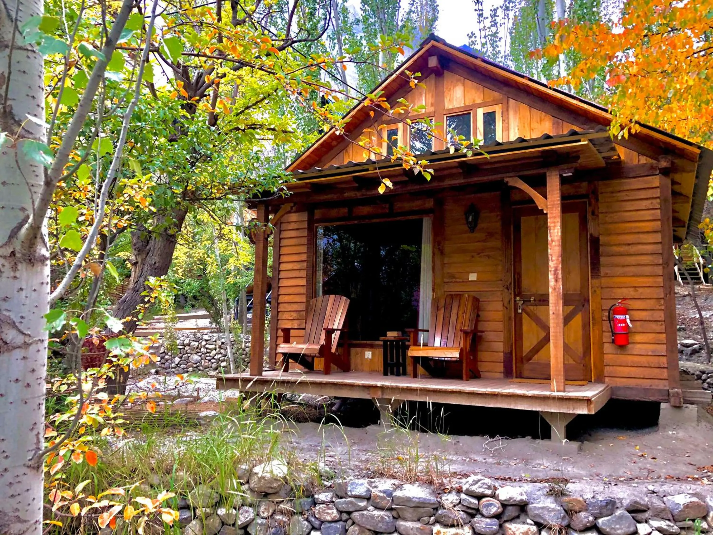 Property building in The 2 Magpies, Hunza