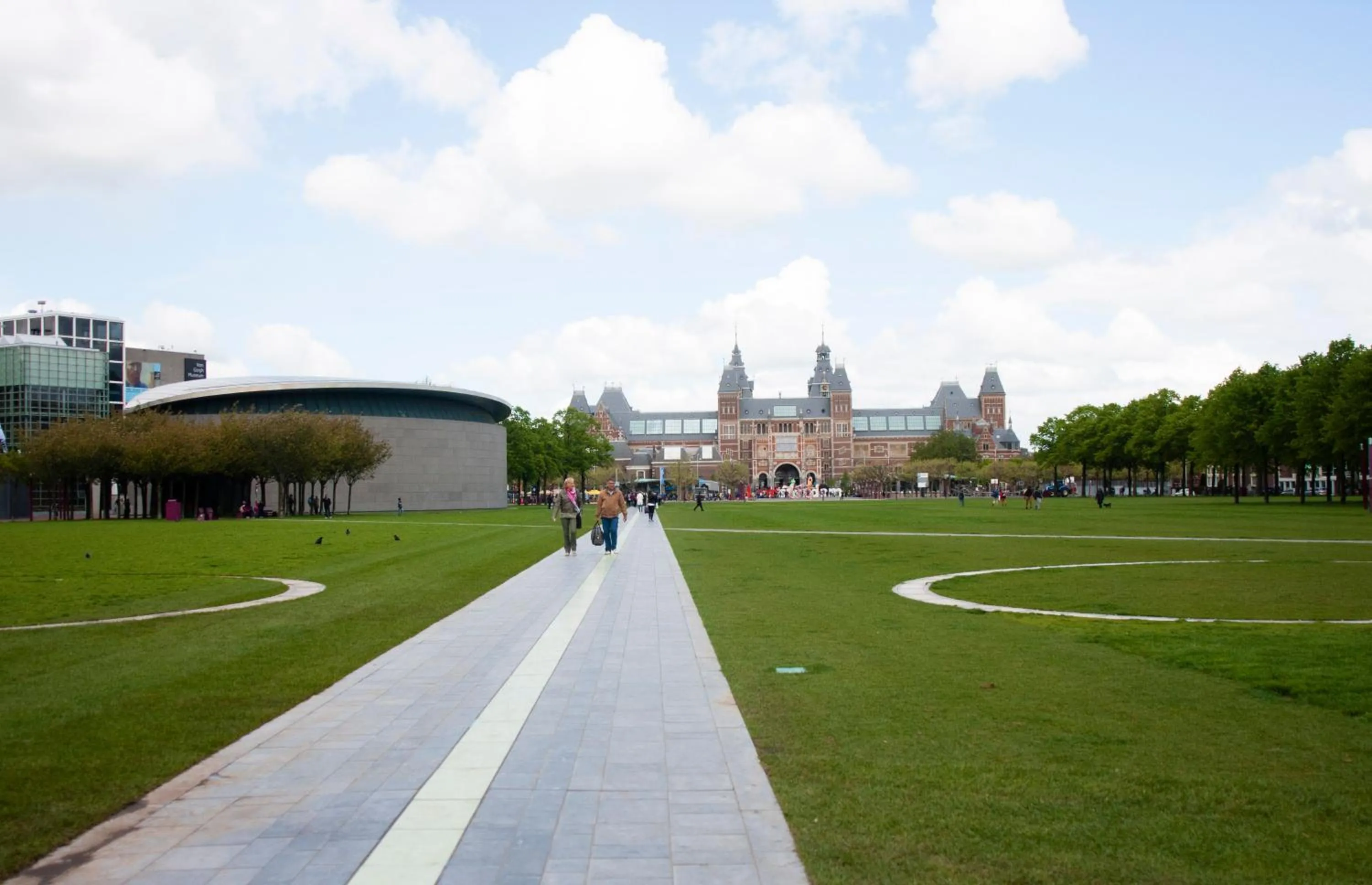 Area and facilities in Budget Trianon Hotel