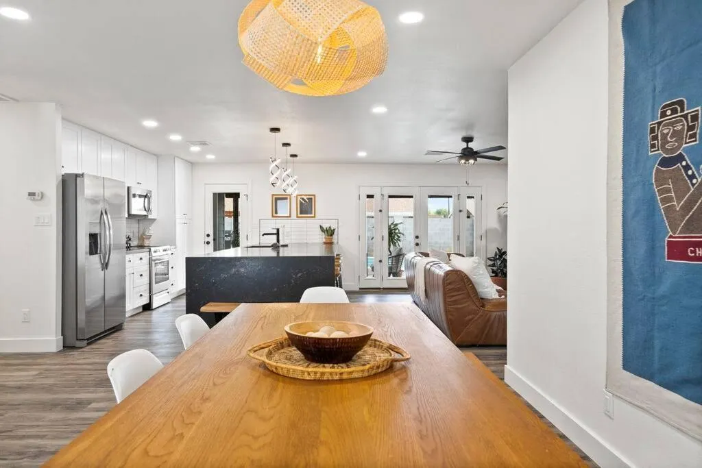 El Descanso in Meyer Park - Heated Pool