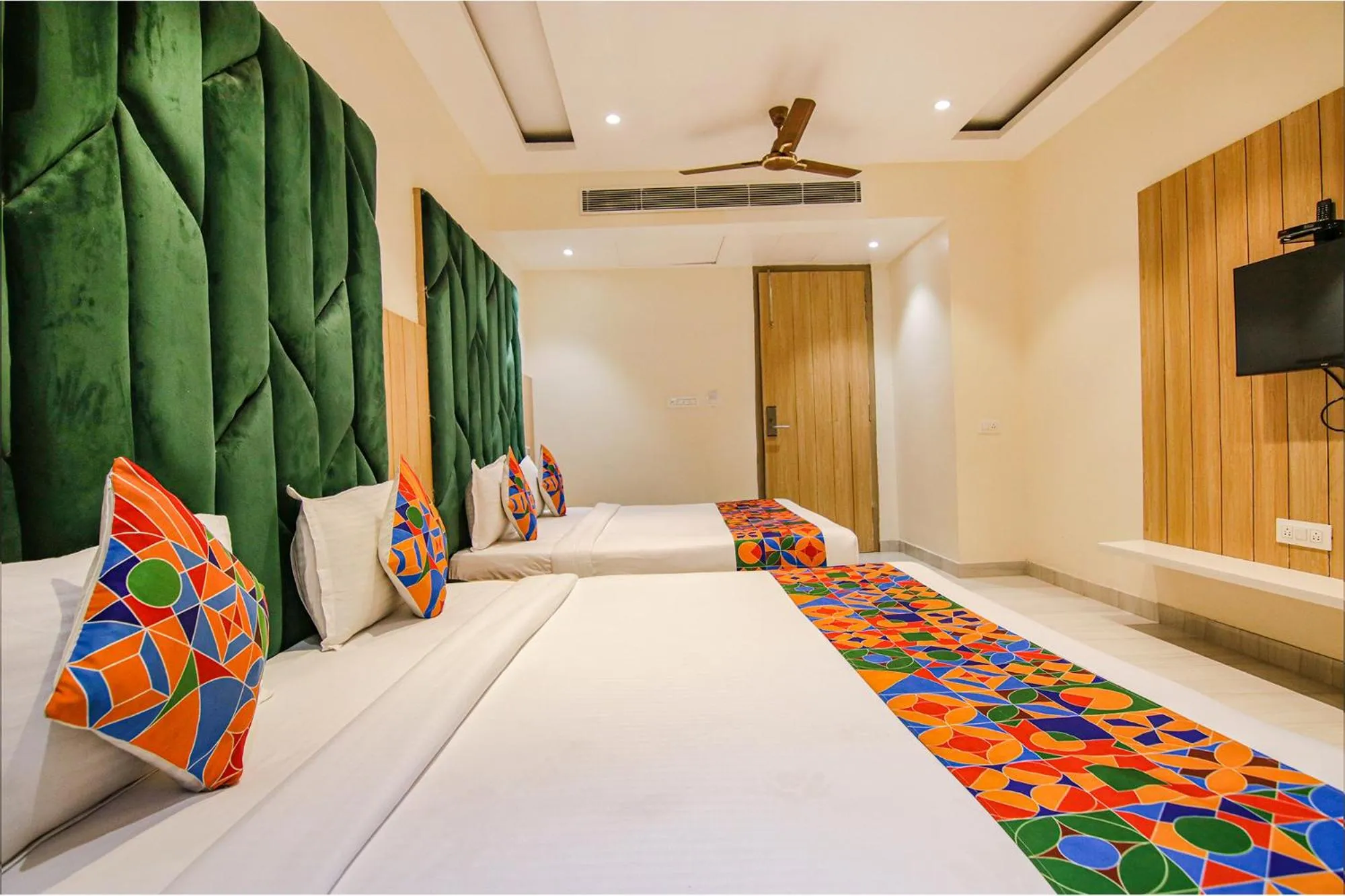 Bed in FabHotel Punjab Pride - Near Golden temple