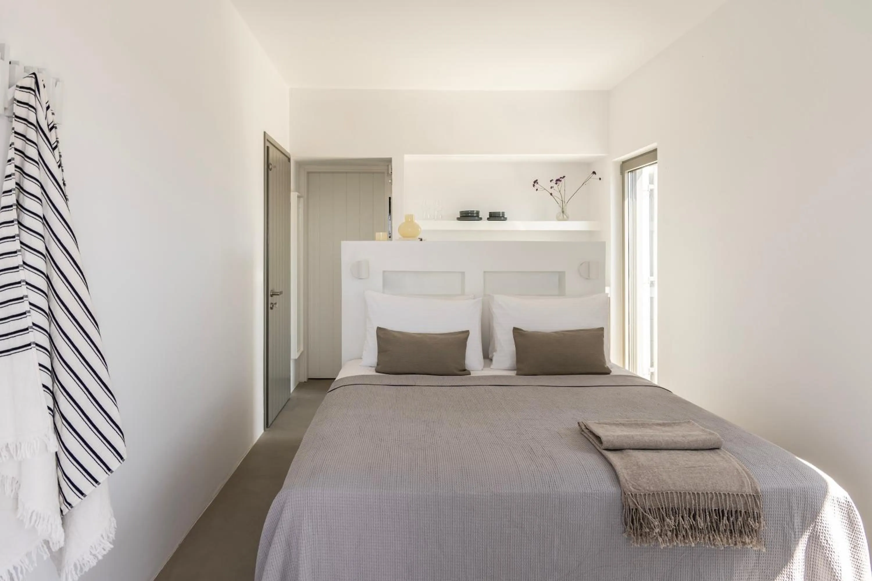 Bed in Korfi de Milo