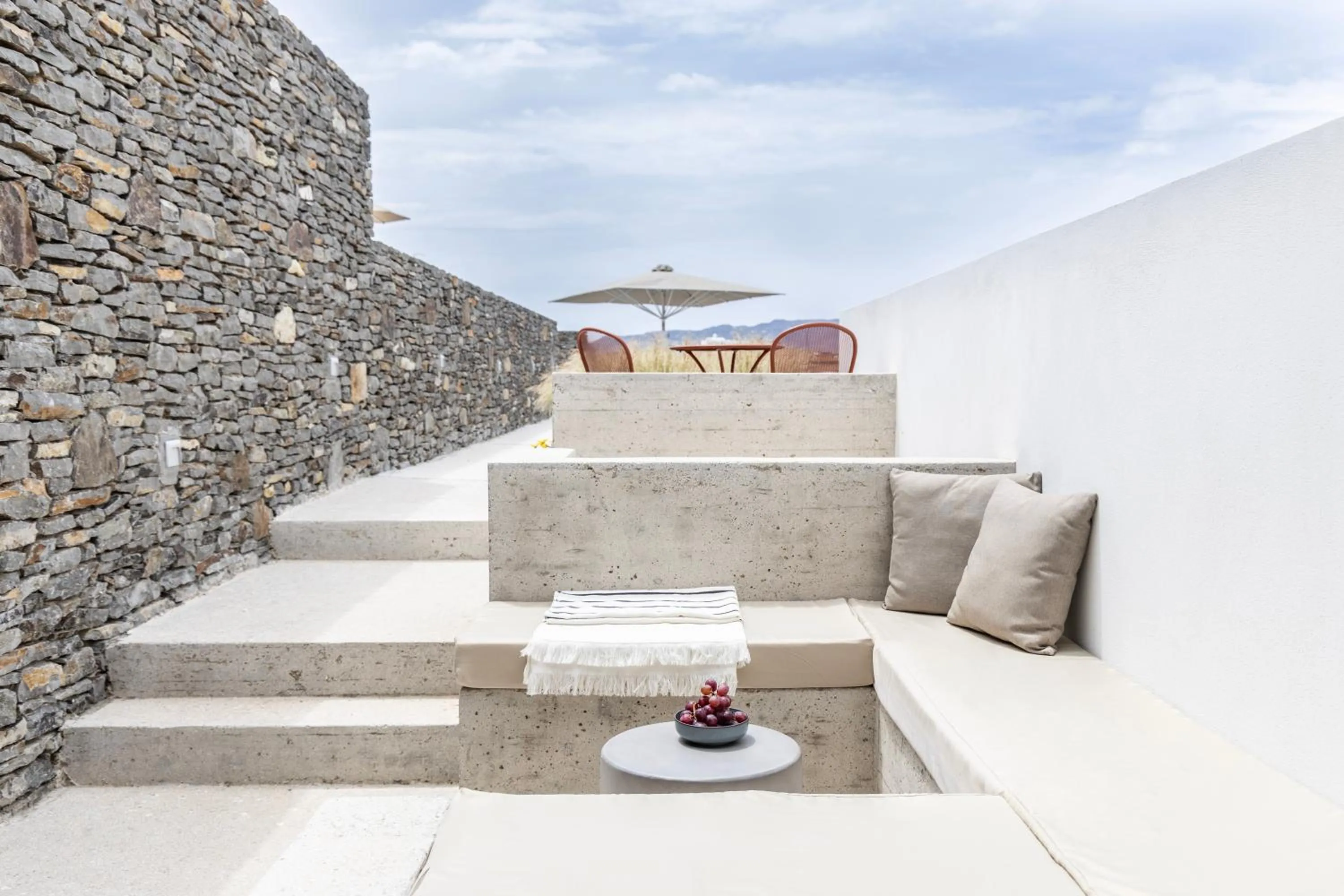 Patio in Korfi de Milo