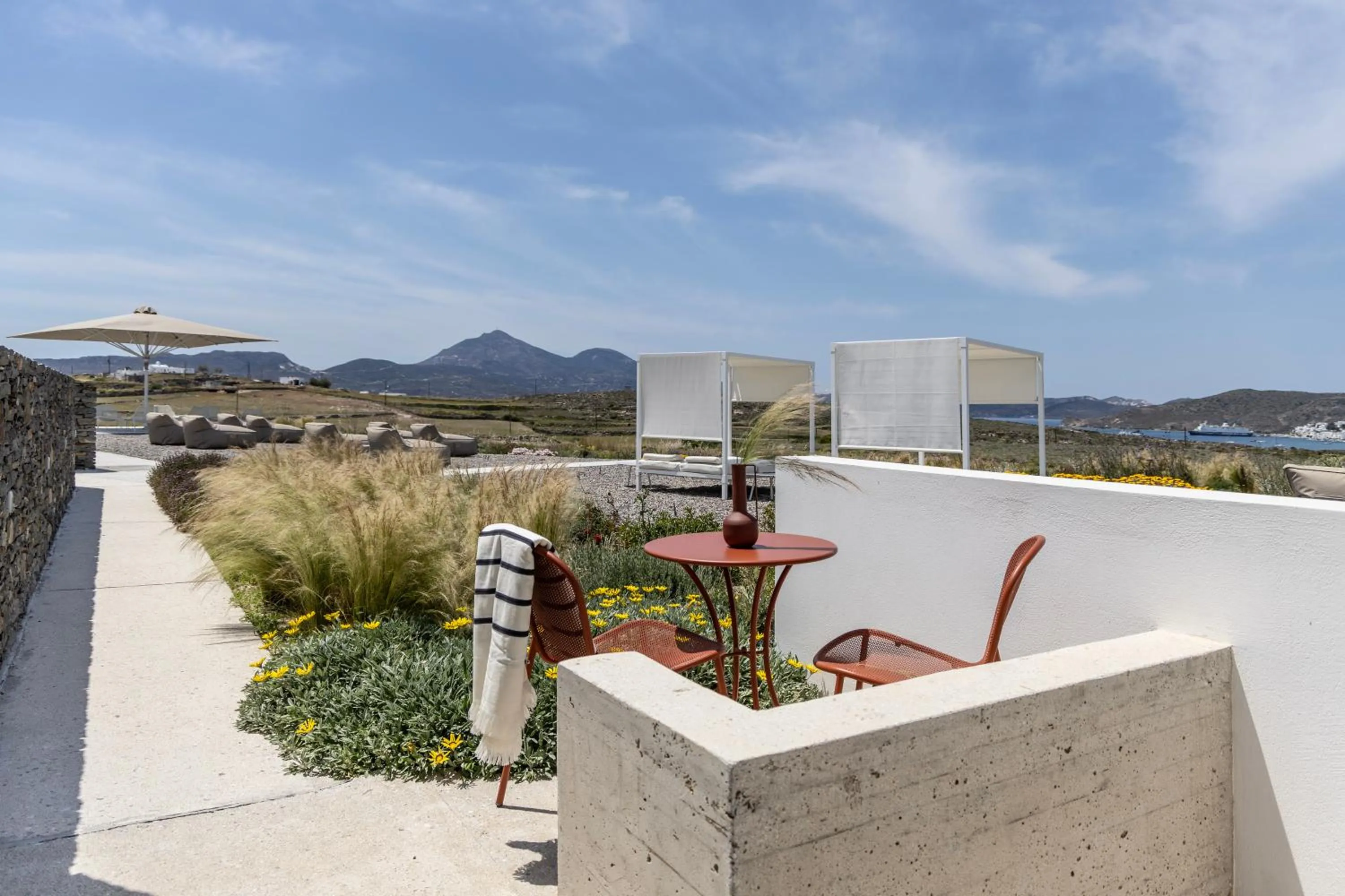 Patio in Korfi de Milo