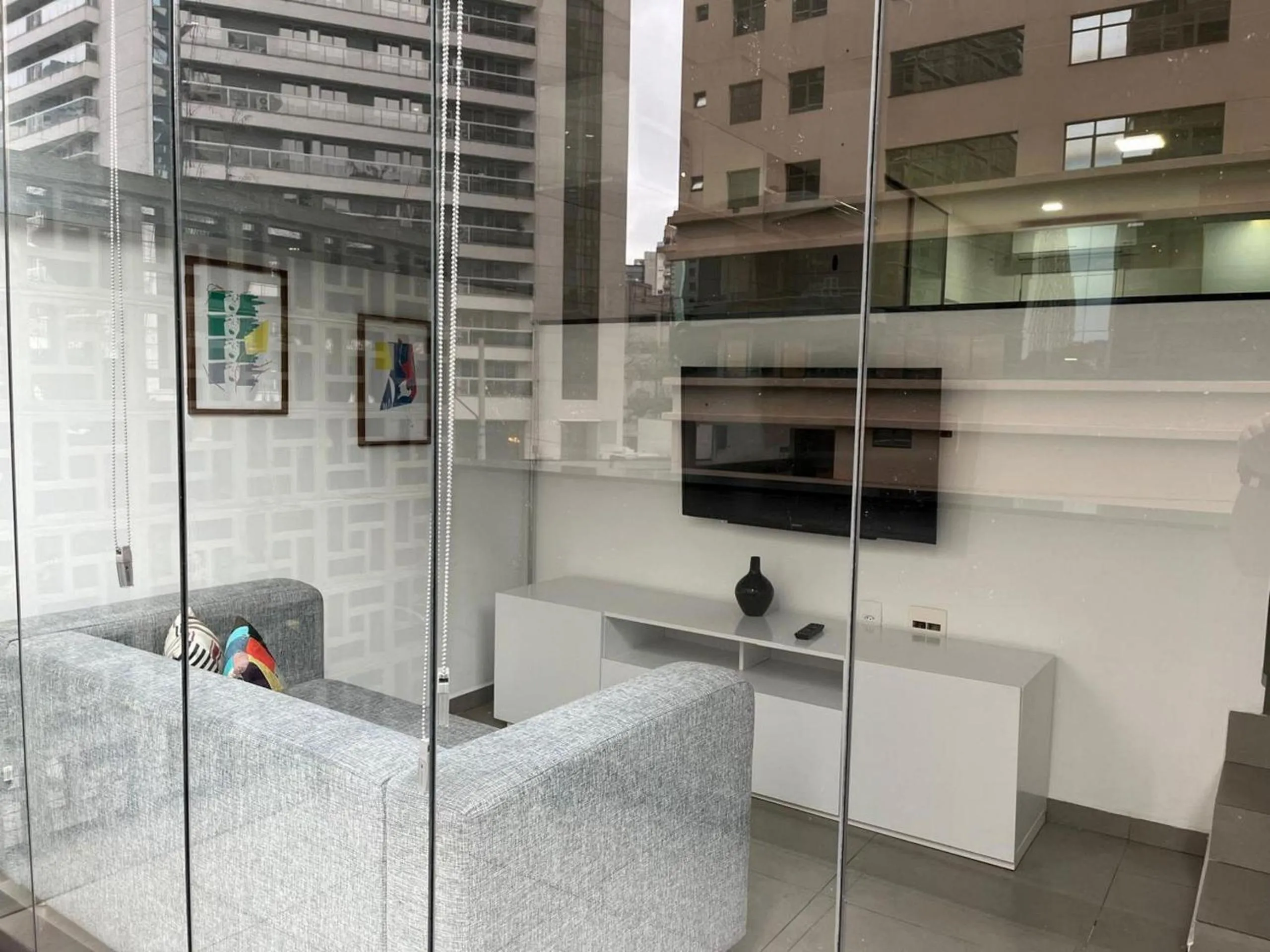 Balcony/Terrace in Elegance Suítes Carvalho