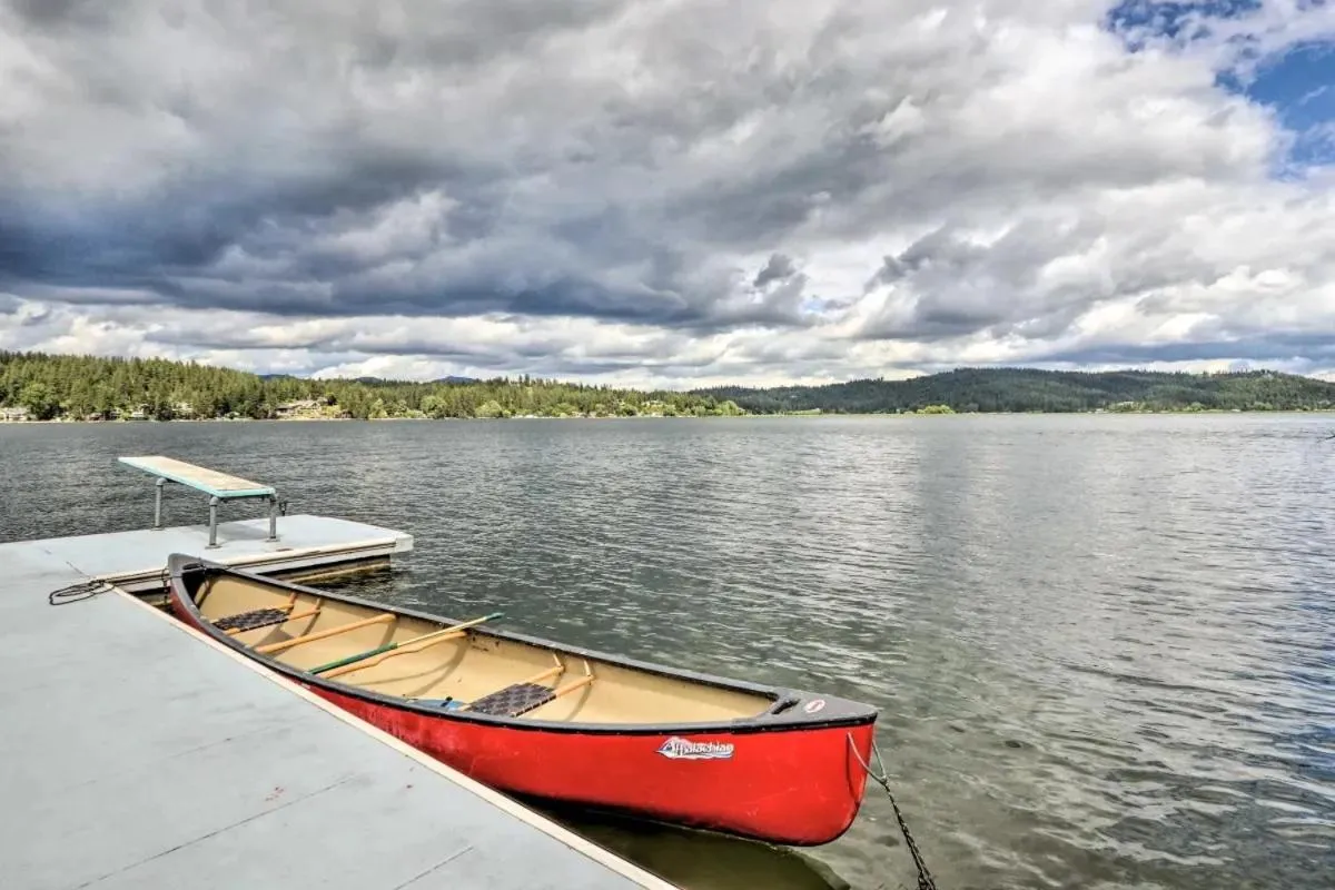 Activities in Lakefront Honeymoon Bay Studio Cottage