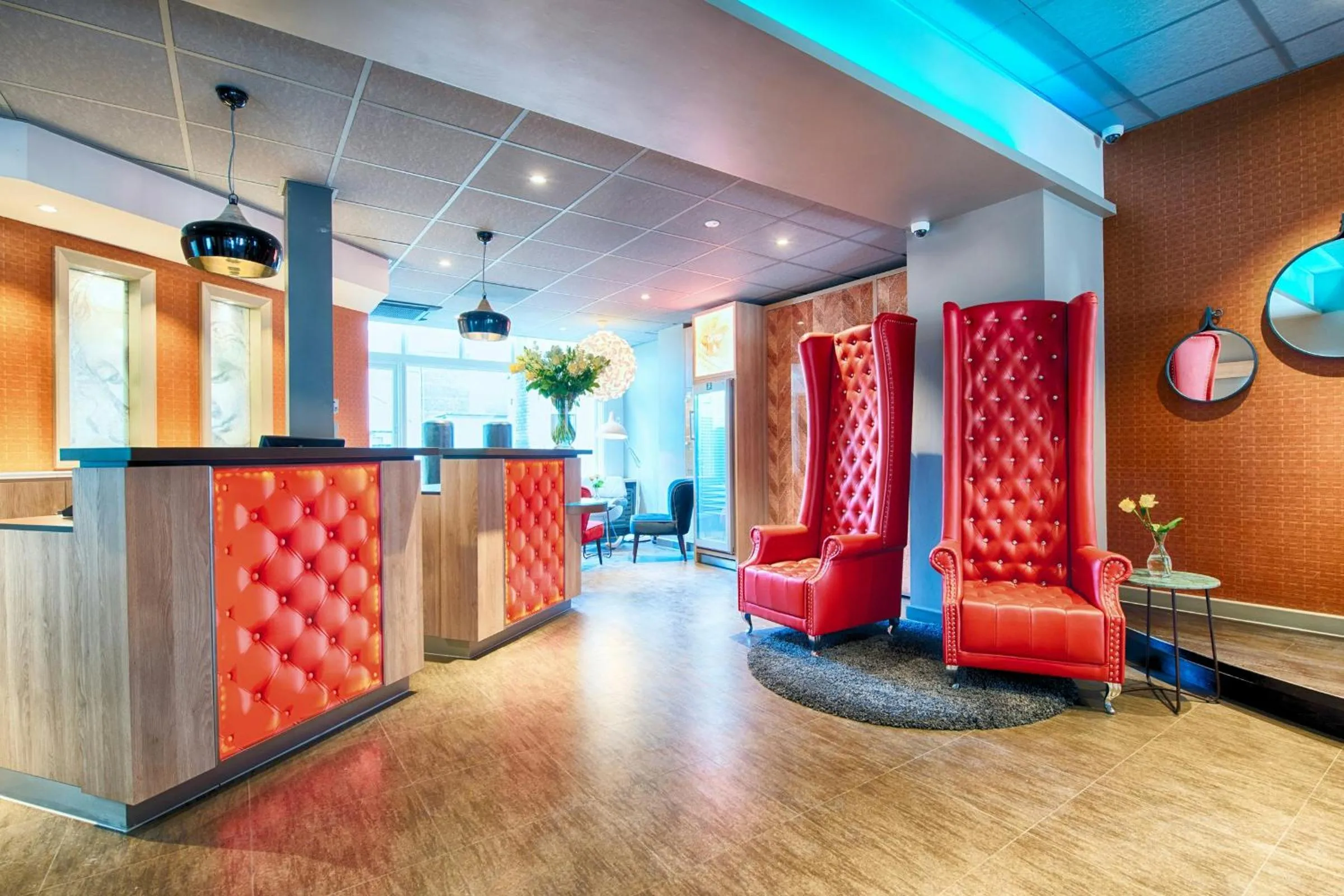 Lobby or reception in Leonardo Hotel Amsterdam City Center