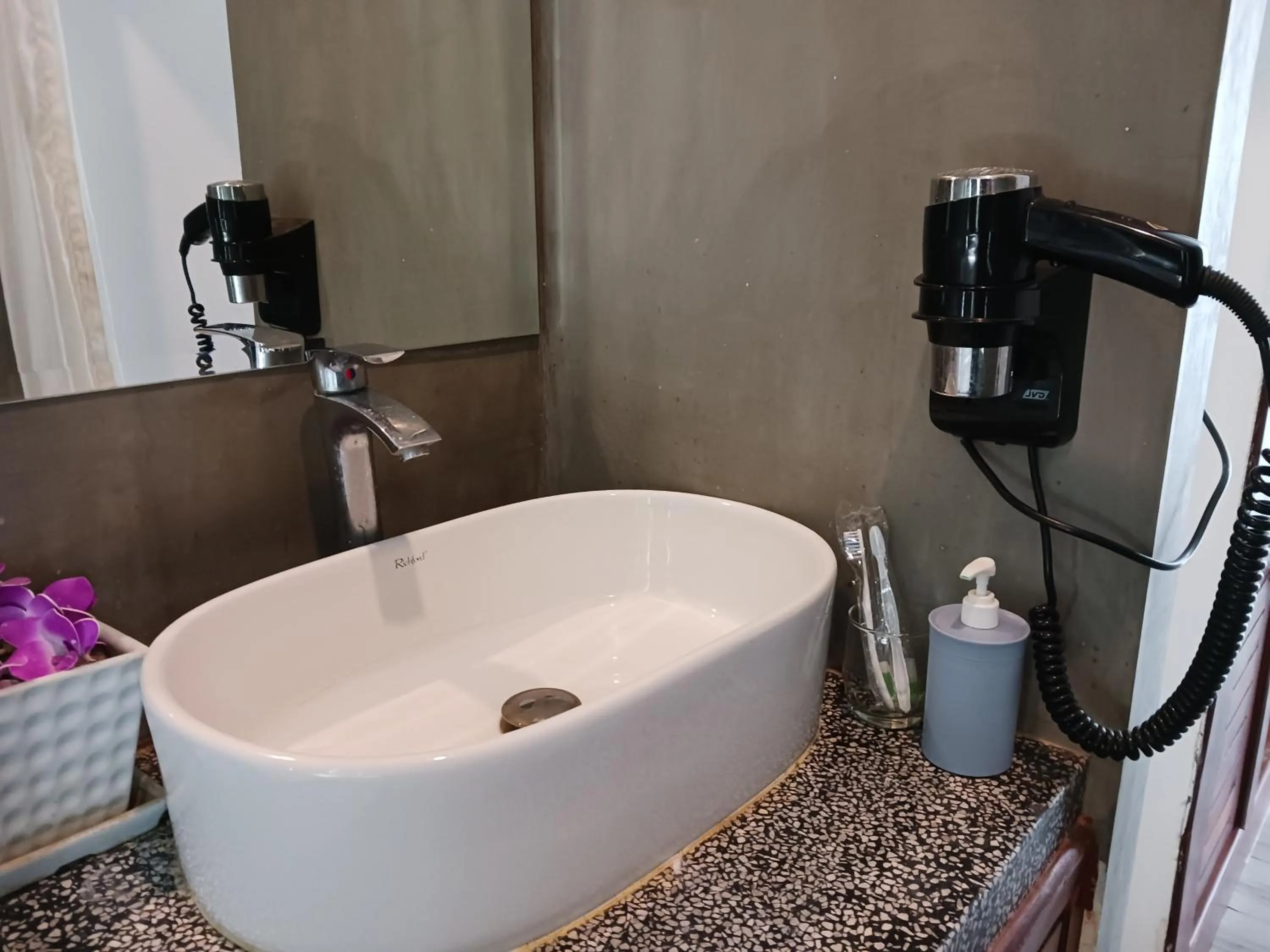 Toilet in Andy's Place