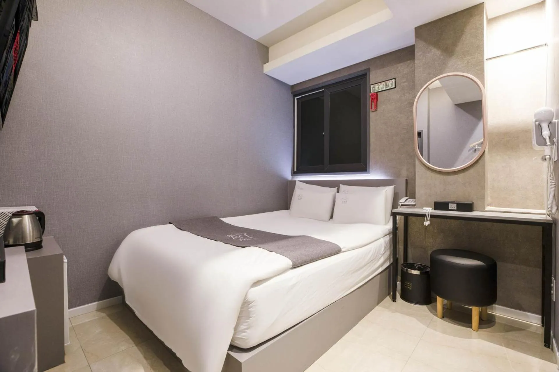 Bed in Hotel dongyangjang Dongdaemun-Jongno