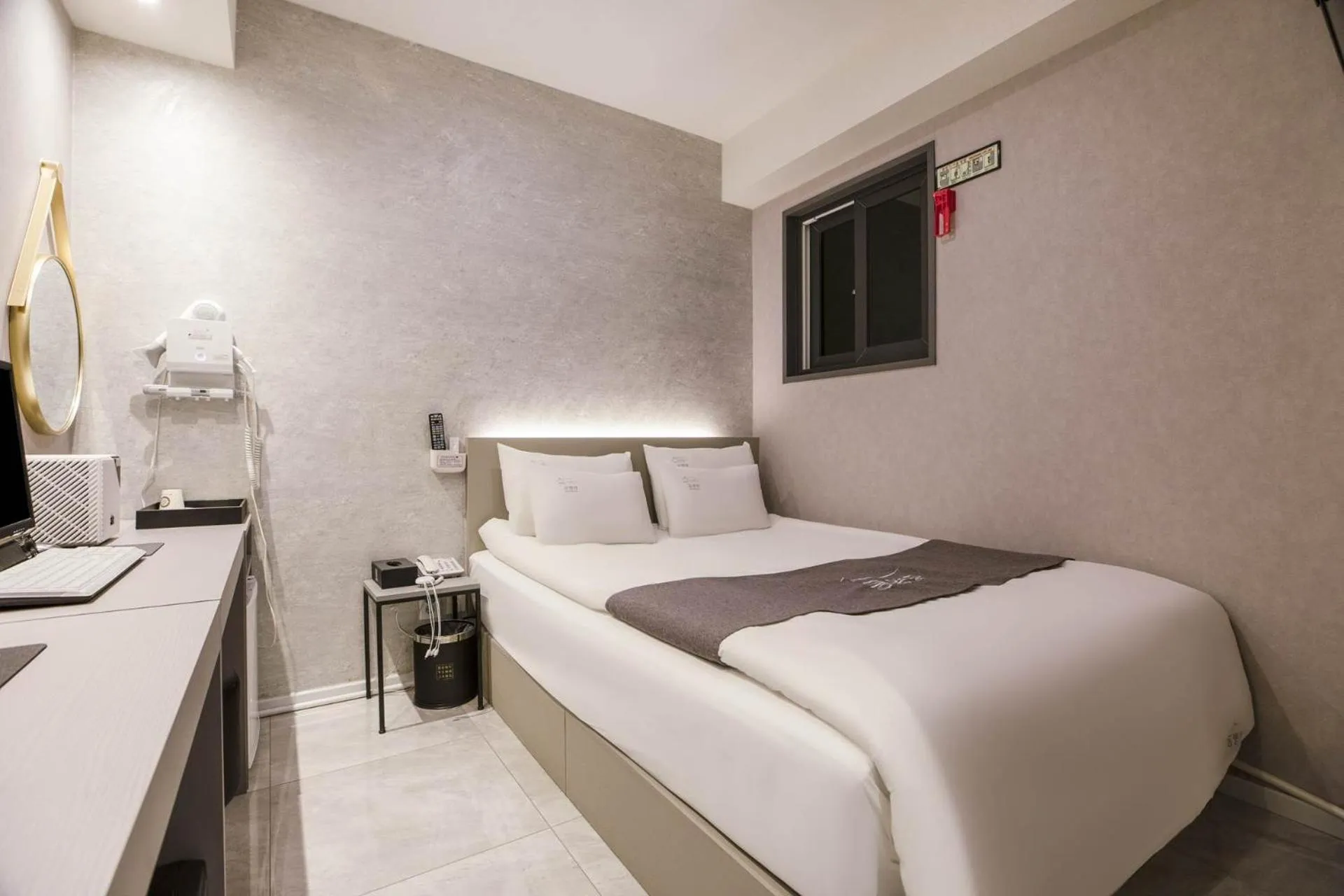 Bed in Hotel dongyangjang Dongdaemun-Jongno