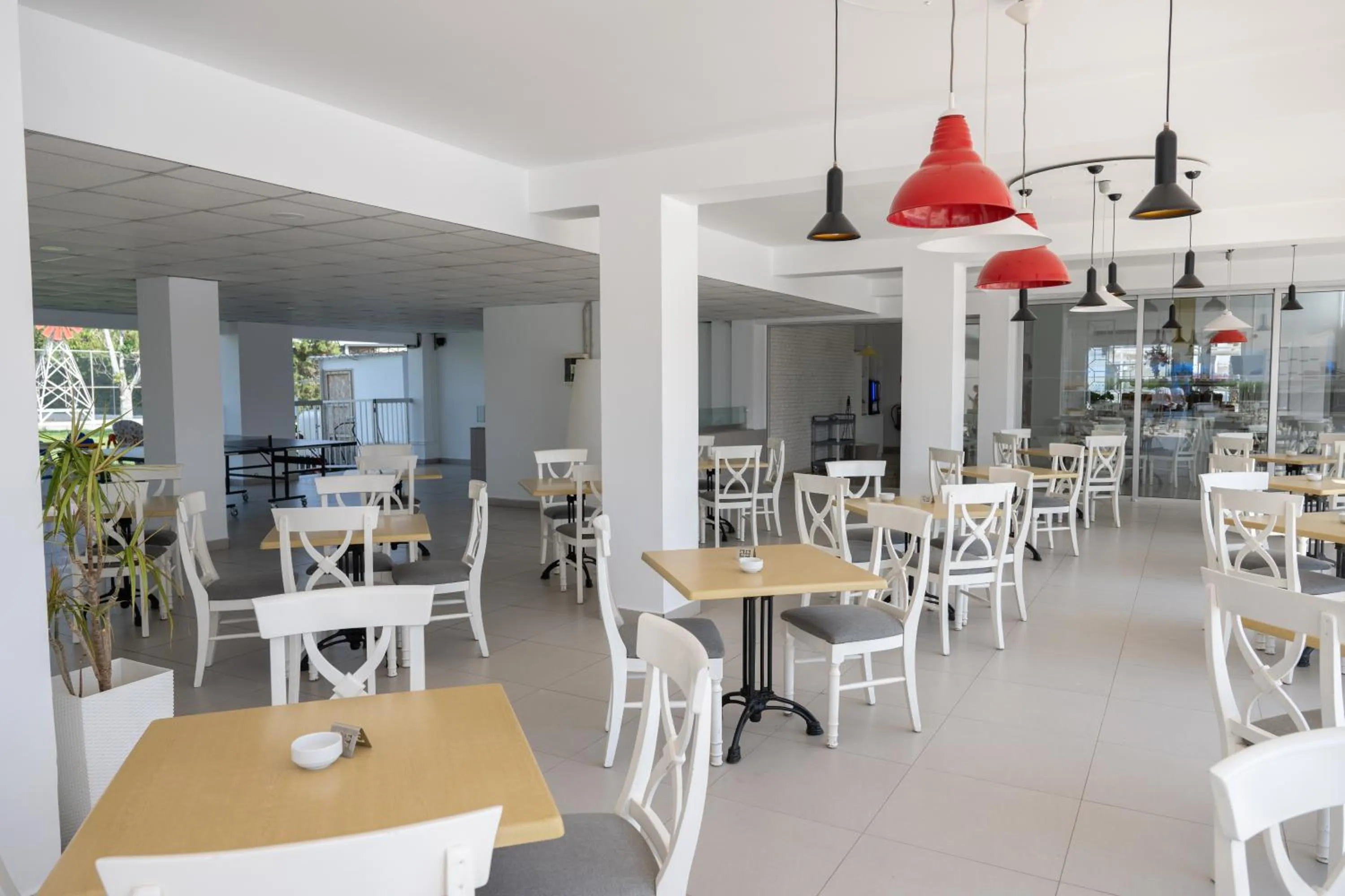 Restaurant/places to eat in Napa Jay Hotel