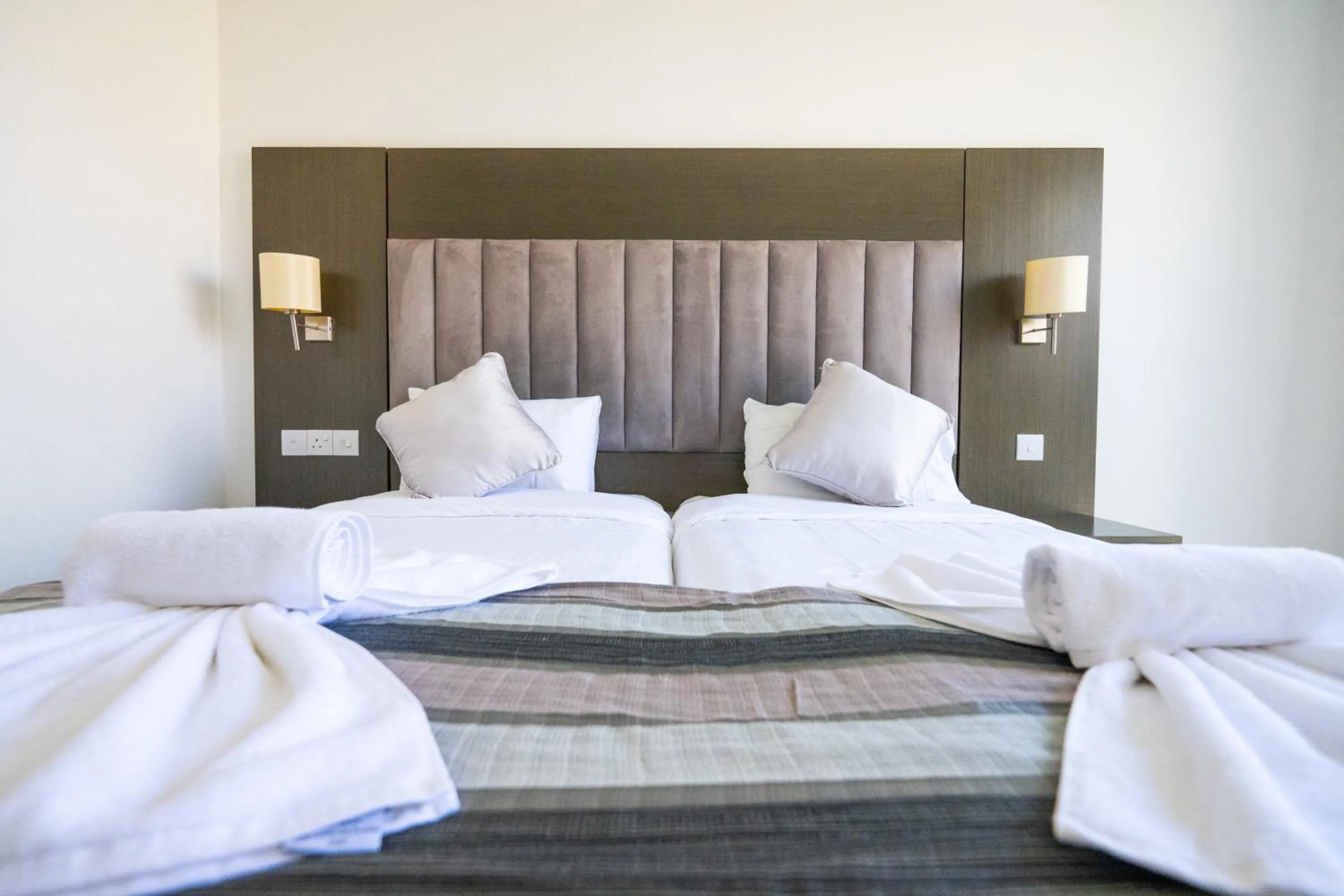 Bed in Napa Jay Hotel