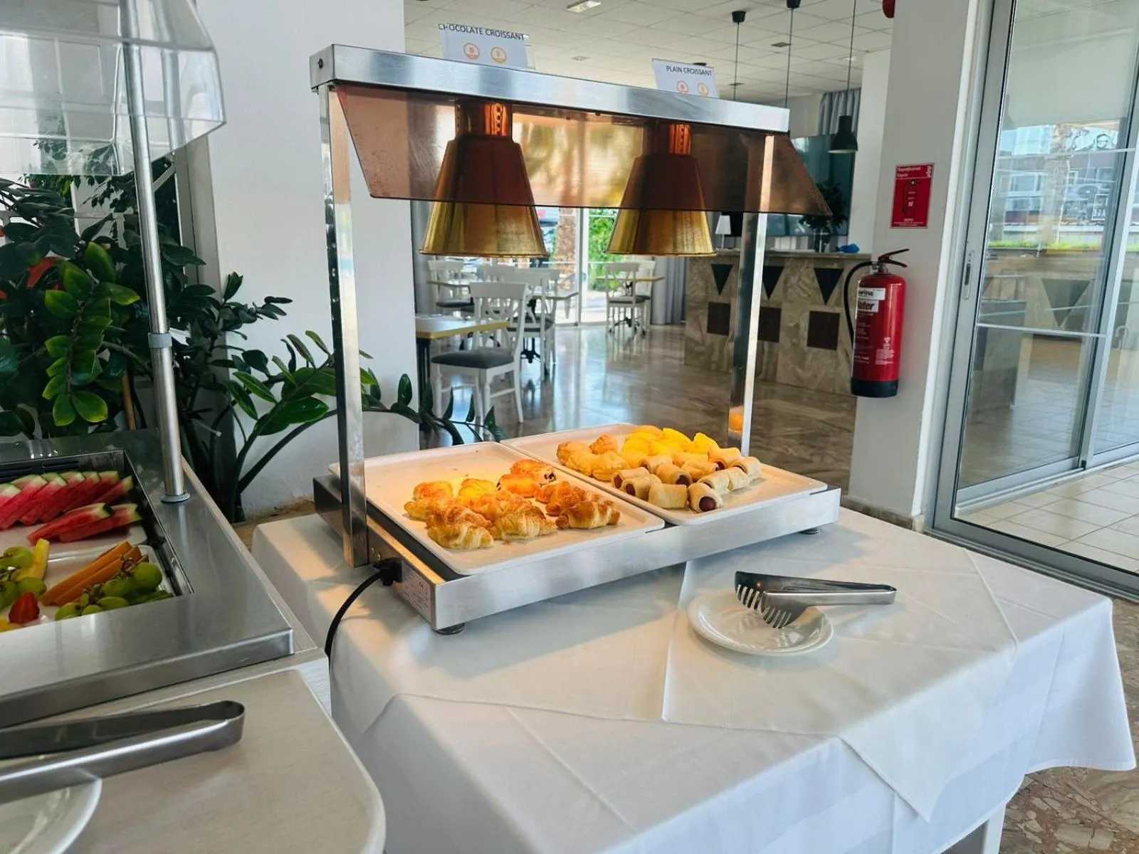 Buffet breakfast in Napa Jay Hotel