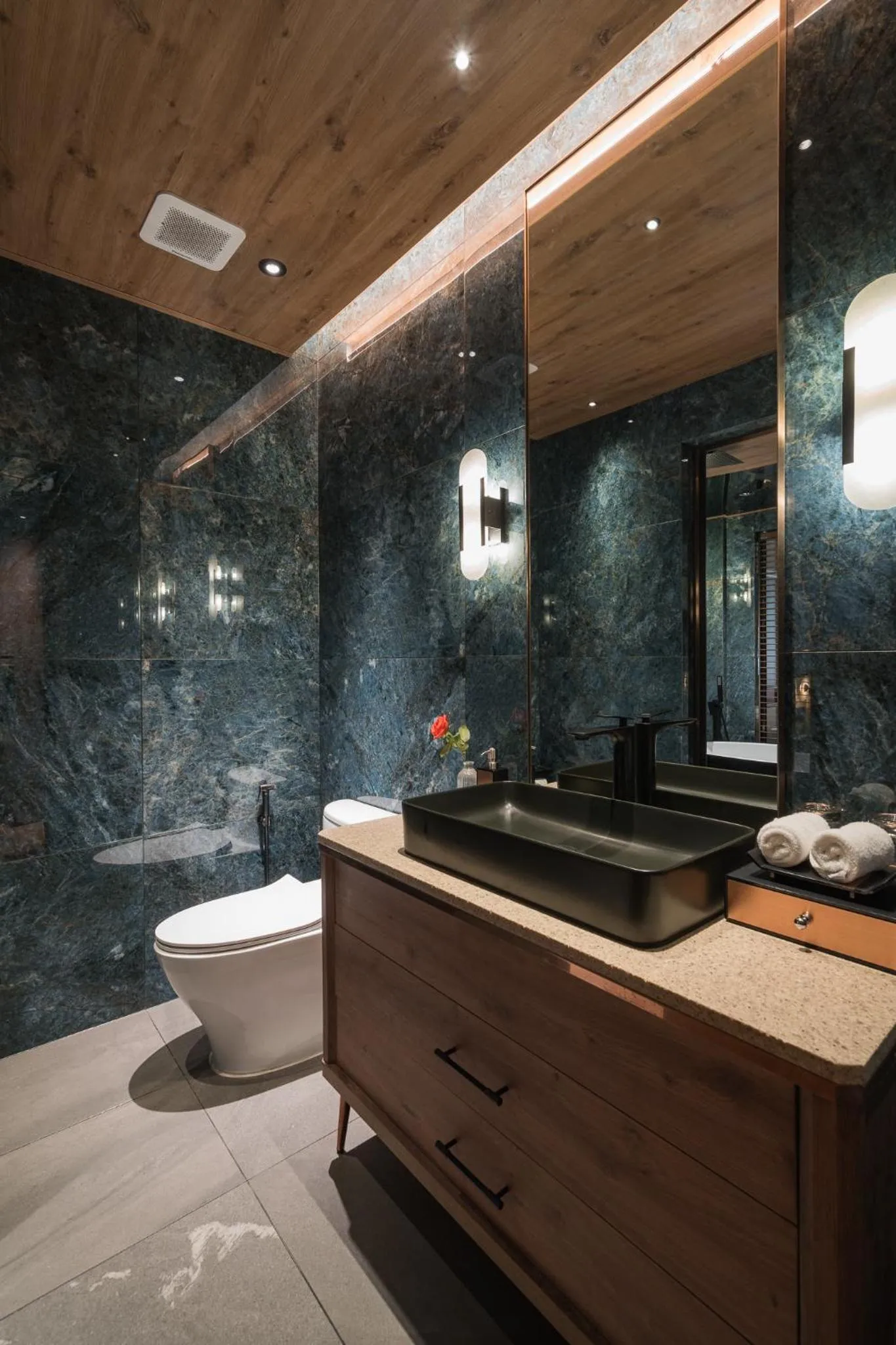 Bathroom in La Passion Premium Cau Go