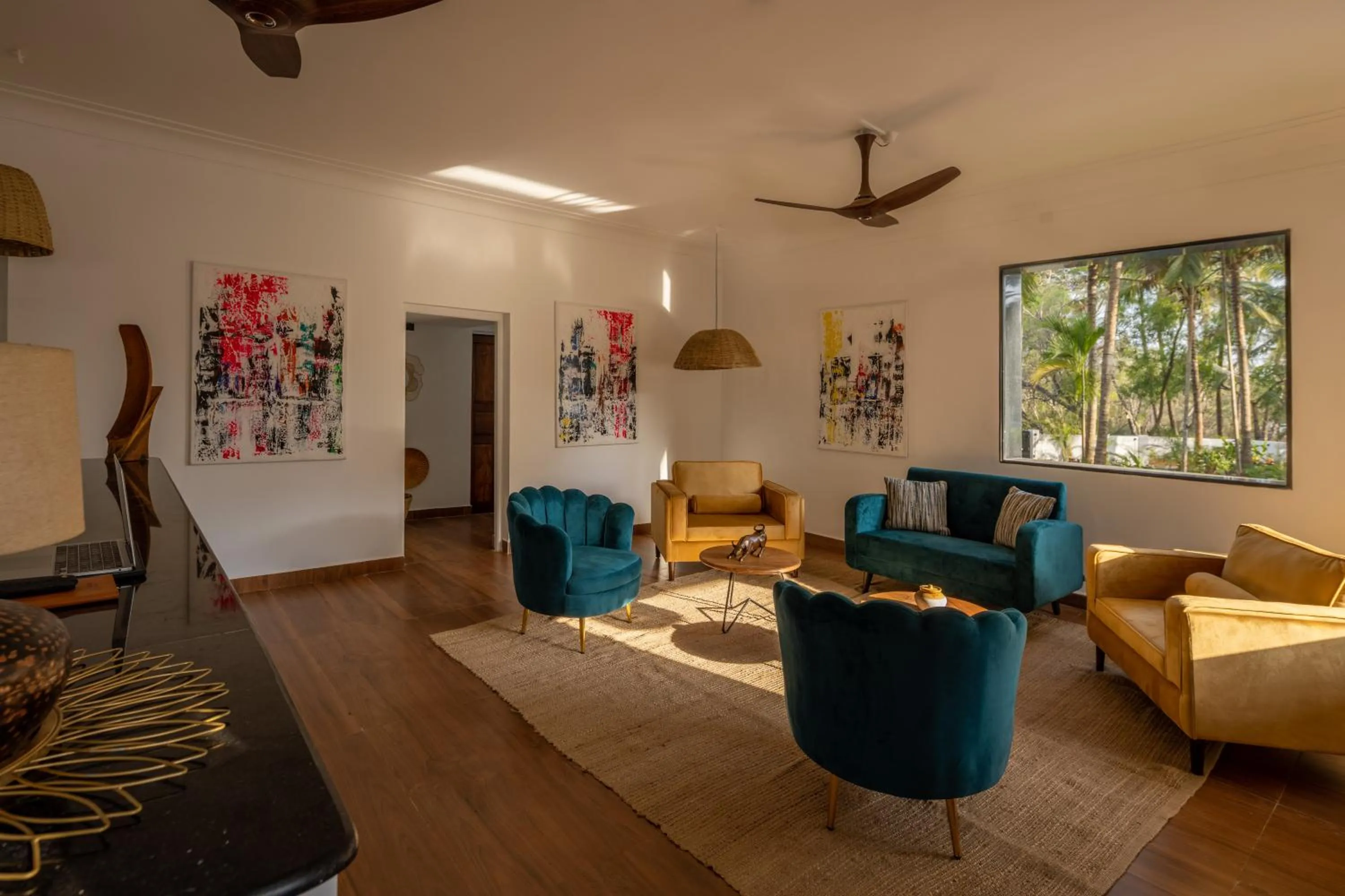 Lobby or reception in Pont Bleu Suites Riverside & Pool