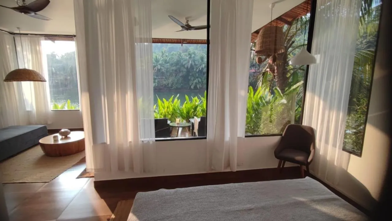 Bedroom, Bed in Pont Bleu Suites Riverside & Pool