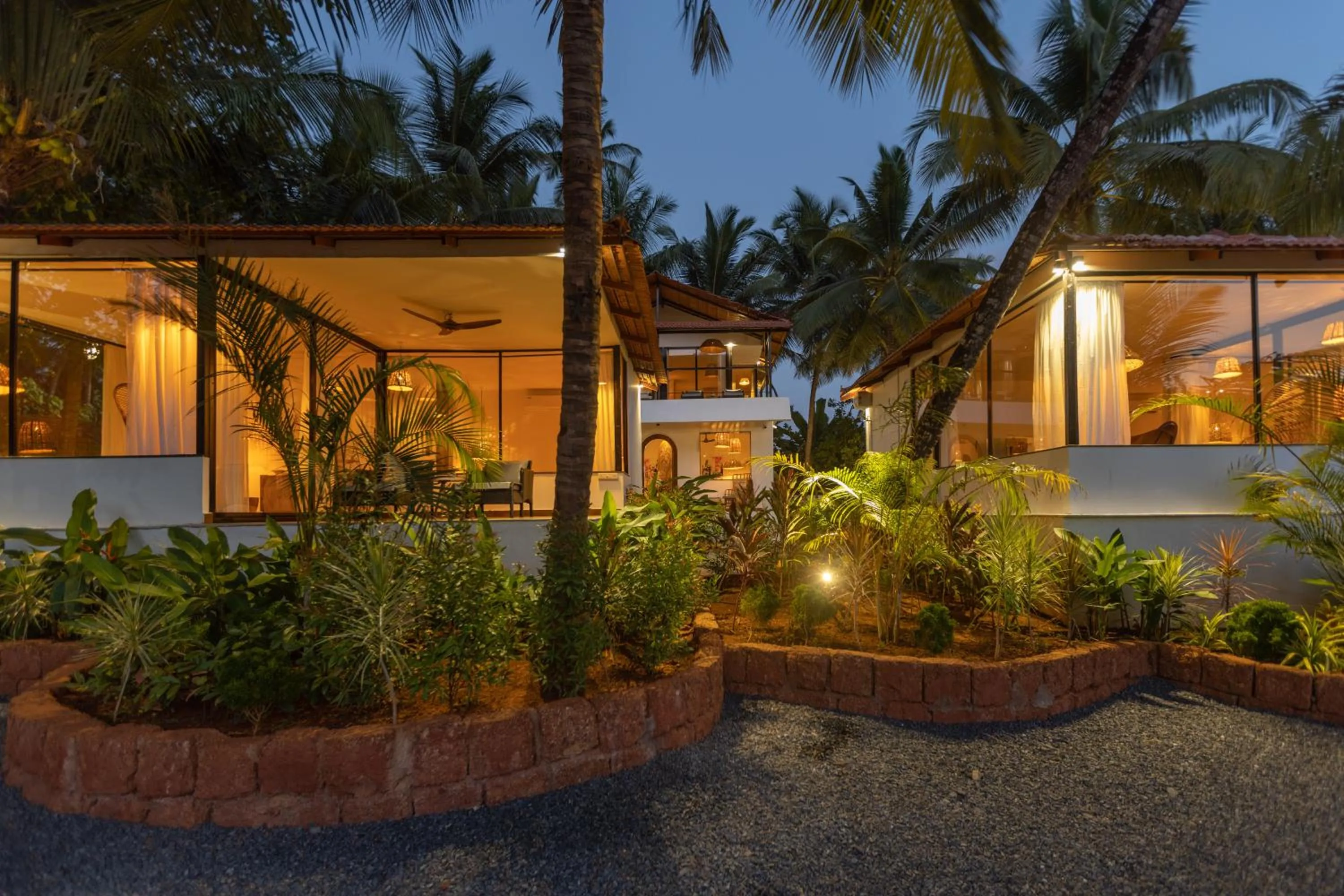 Property building in Pont Bleu Suites Riverside & Pool