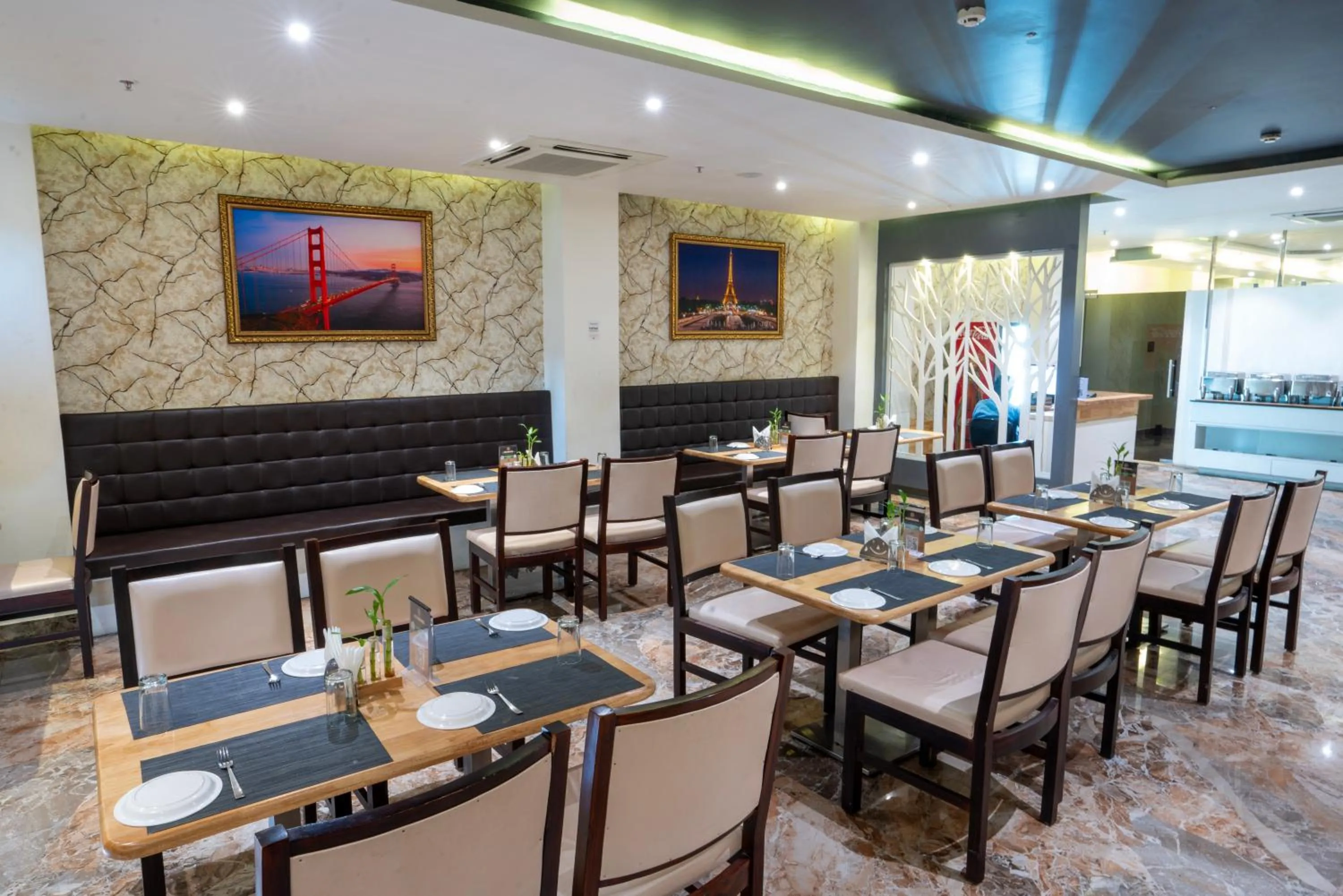 PARK SIGNATURE HOTELS - Royal Benza