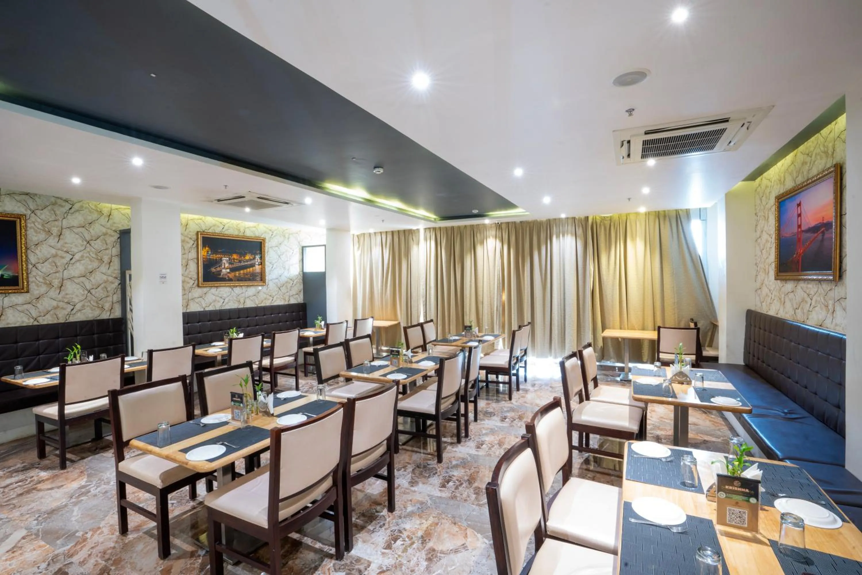 PARK SIGNATURE HOTELS - Royal Benza