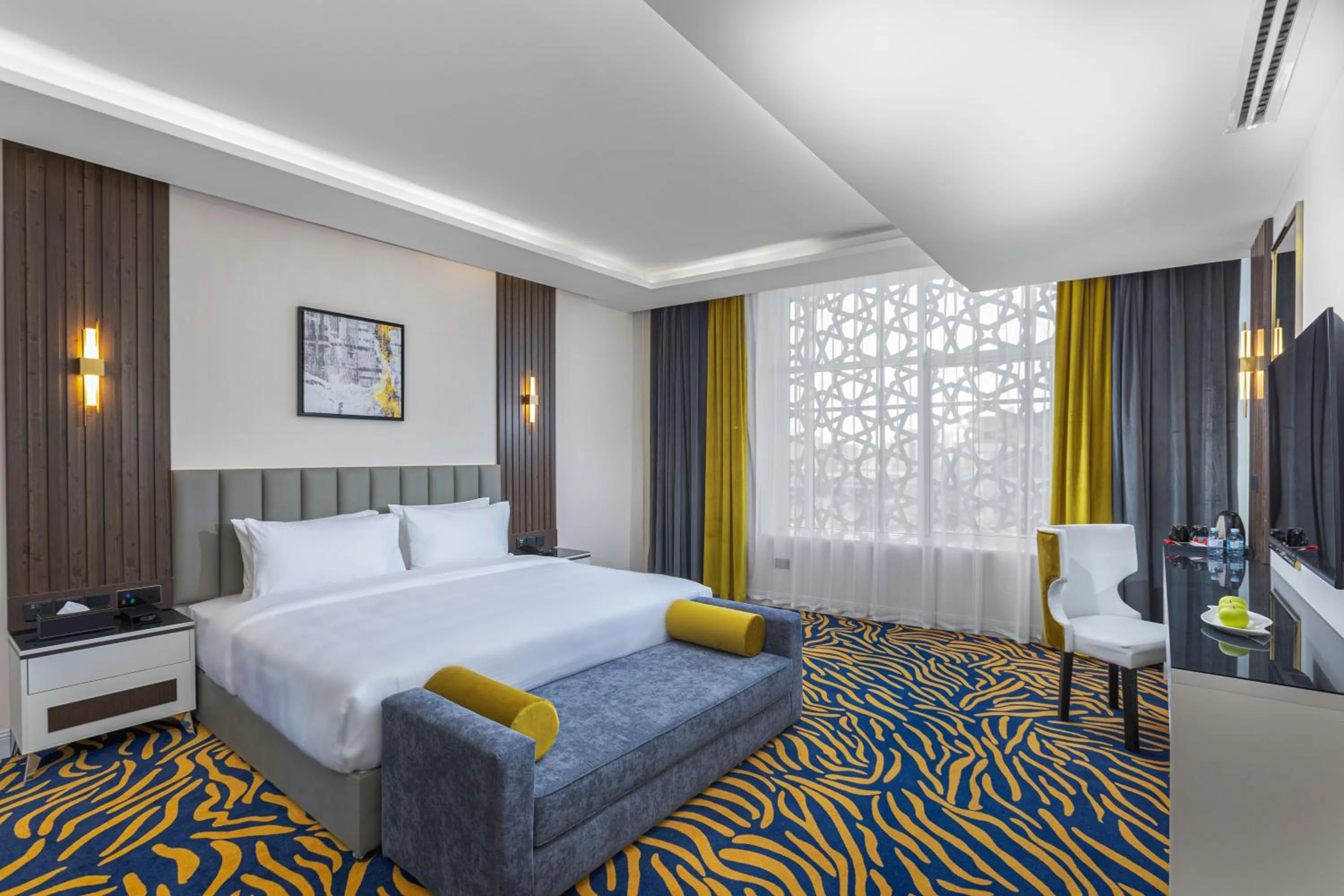 Bed in Jasmien Golden